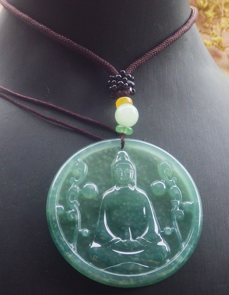 Video Certified Green Natural A Jade jadeite Pendant Guanyin Circle 观音 130242 VS