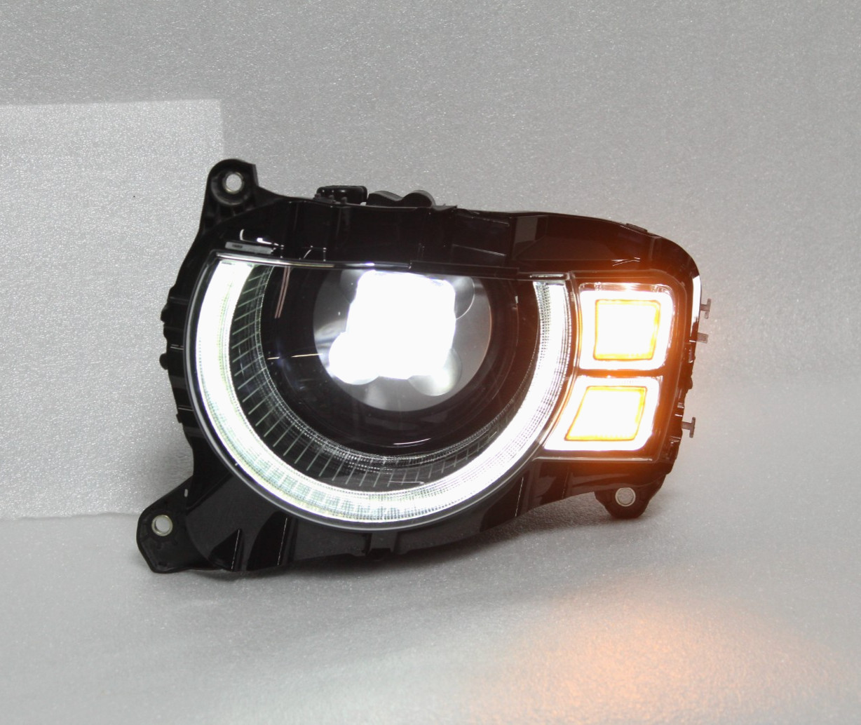 LIKE NEW 2020-2026 Land Rover Defender LED Headlight Left LH Side OEM TESTED