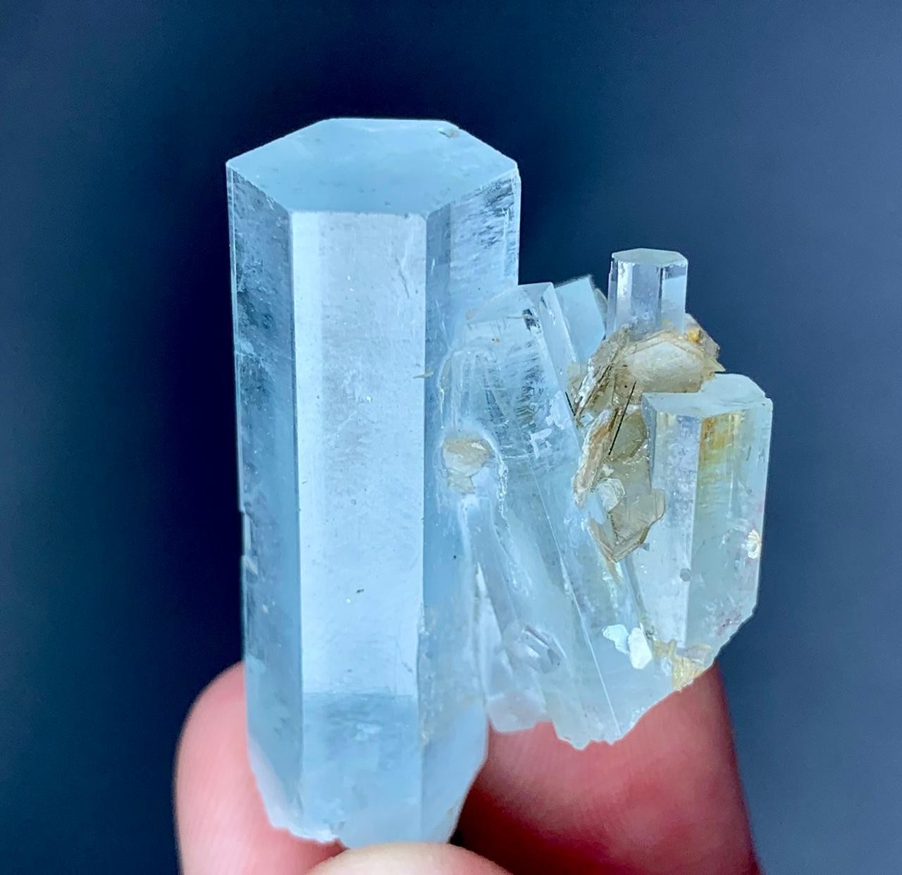 111 Carat Aquamarine Crystal Specimen From Pakistan 111 Carat Aquamarine Crystal Specimen From Pakistan
