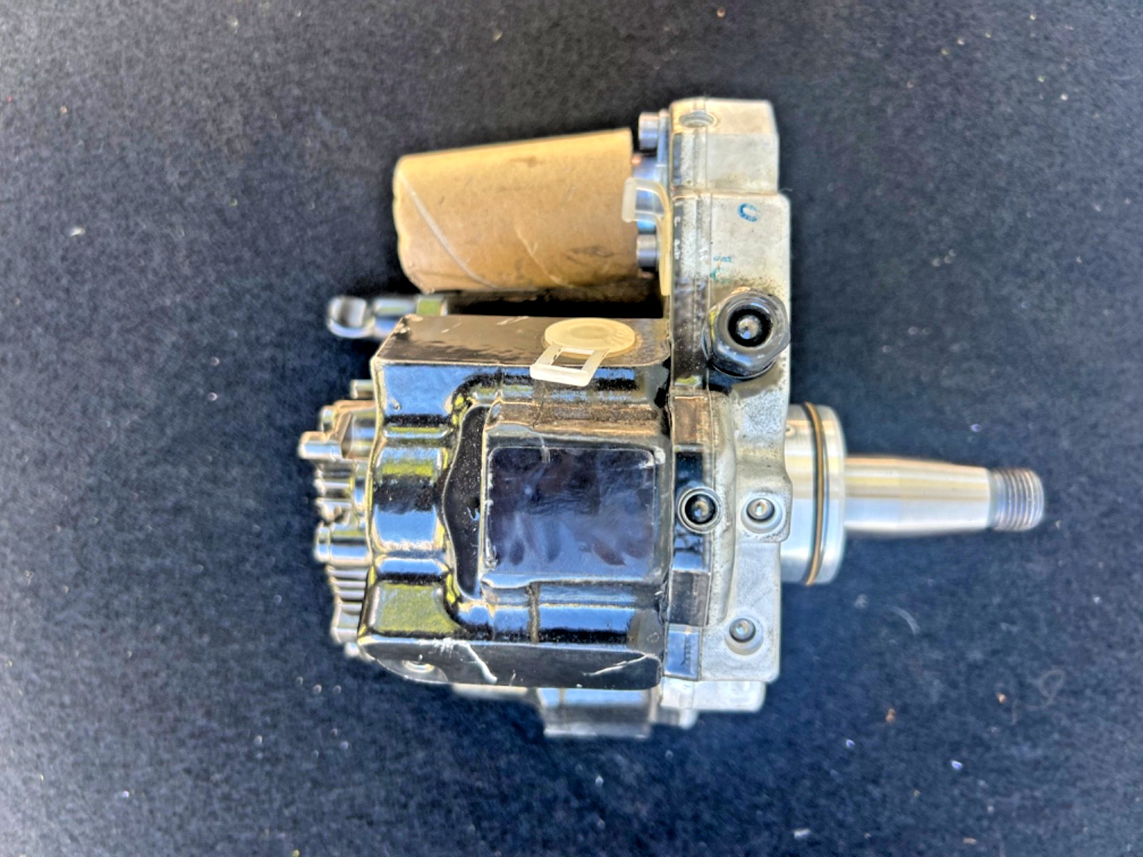 NEW 19 - 20 RAM CUMMINS DIESEL 6.7 CP3 INJECTION PUMP # 0445020386 / 68573988AA NEW 19 - 20 RAM CUMMINS DIESEL 6.7 CP3 INJECTION PUMP # 0445020386 / 68573988AA