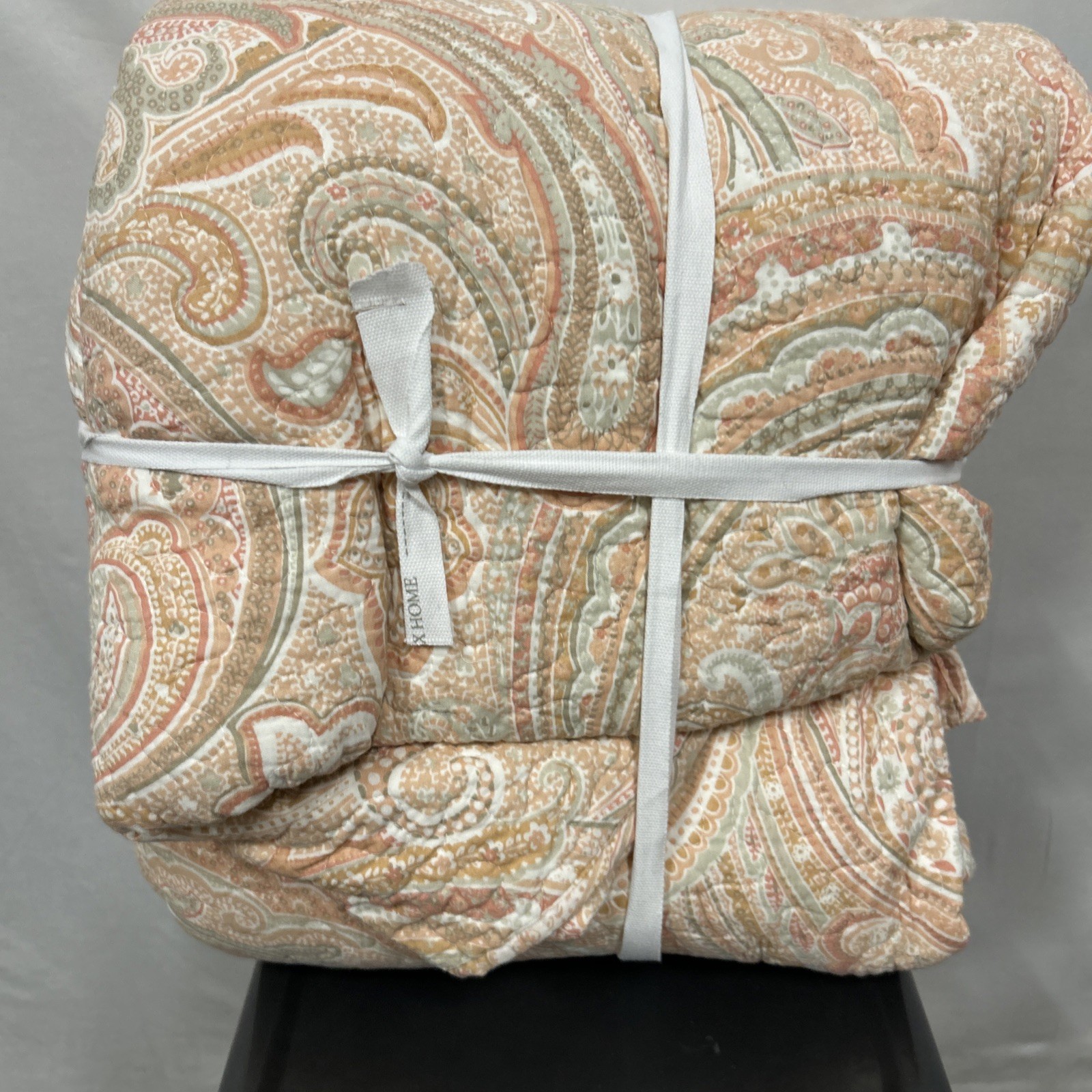 $150 Levtex Home Spruce Coral Quilt Set Full Queen Quilt Multicolor $150 Levtex Home Spruce Coral Quilt Set Full Queen Quilt Multicolor