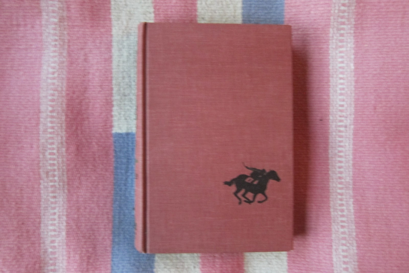 Vintage 1962 First Edition Man O\' War Walter Farley Illustrated Angie Draper HC