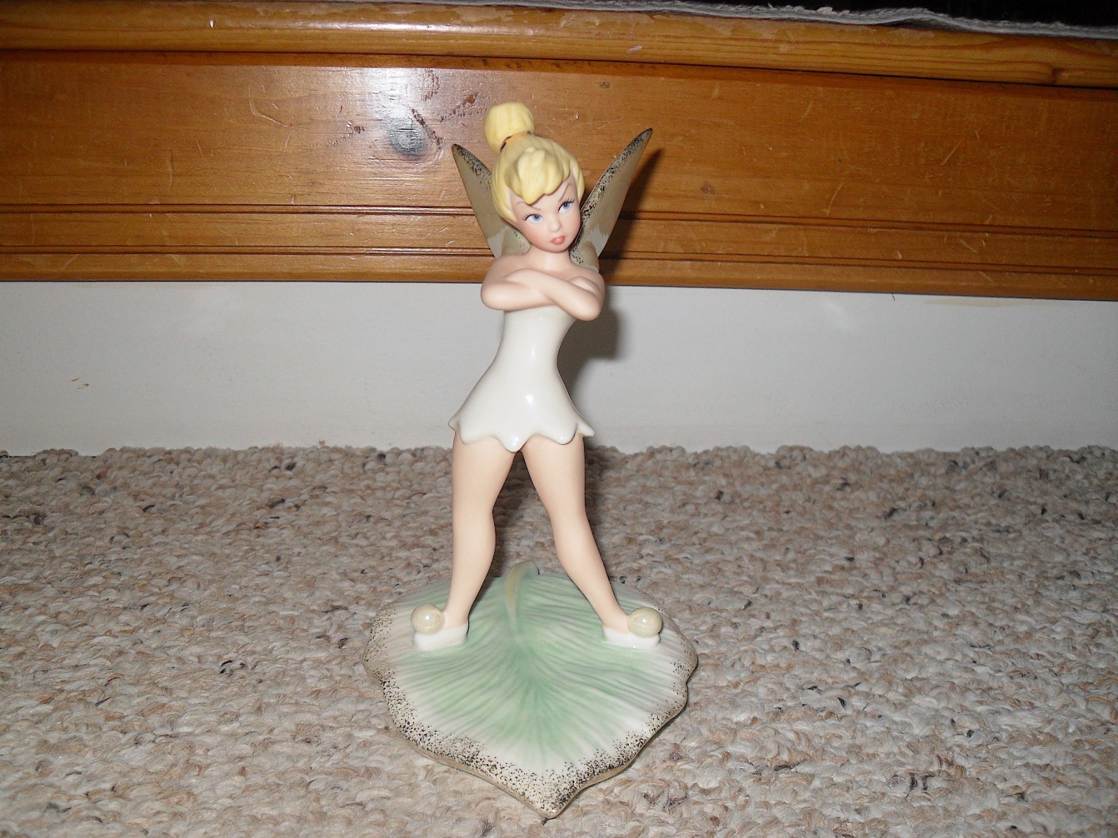 Lenox Fiery Fairy Porcelain Figurine Tinkerbell Disney's Showcase Collection Lenox Fiery Fairy Porcelain Figurine Tinkerbell Disney's Showcase Collection