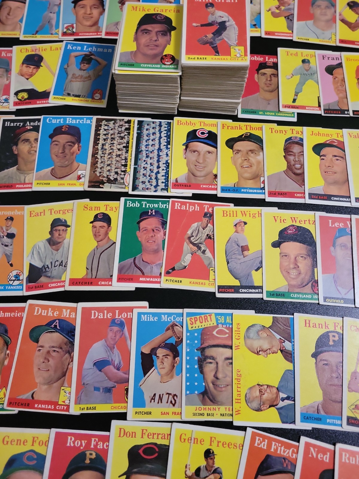 1958 Topps Baseball Lot - 250 Different Cards - W/ Ray Boone and Pedro Ramos