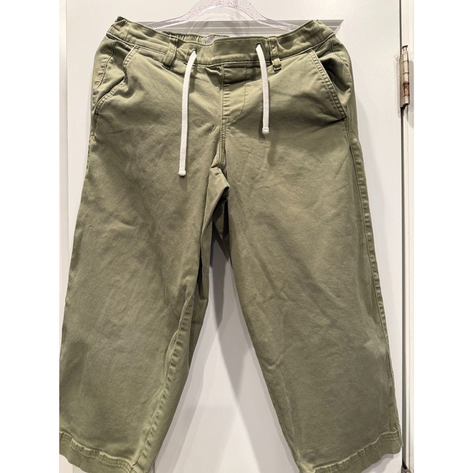 Torrid Size 00 Olive Green Drawstring Cropped Pants Elastic Waist Casual