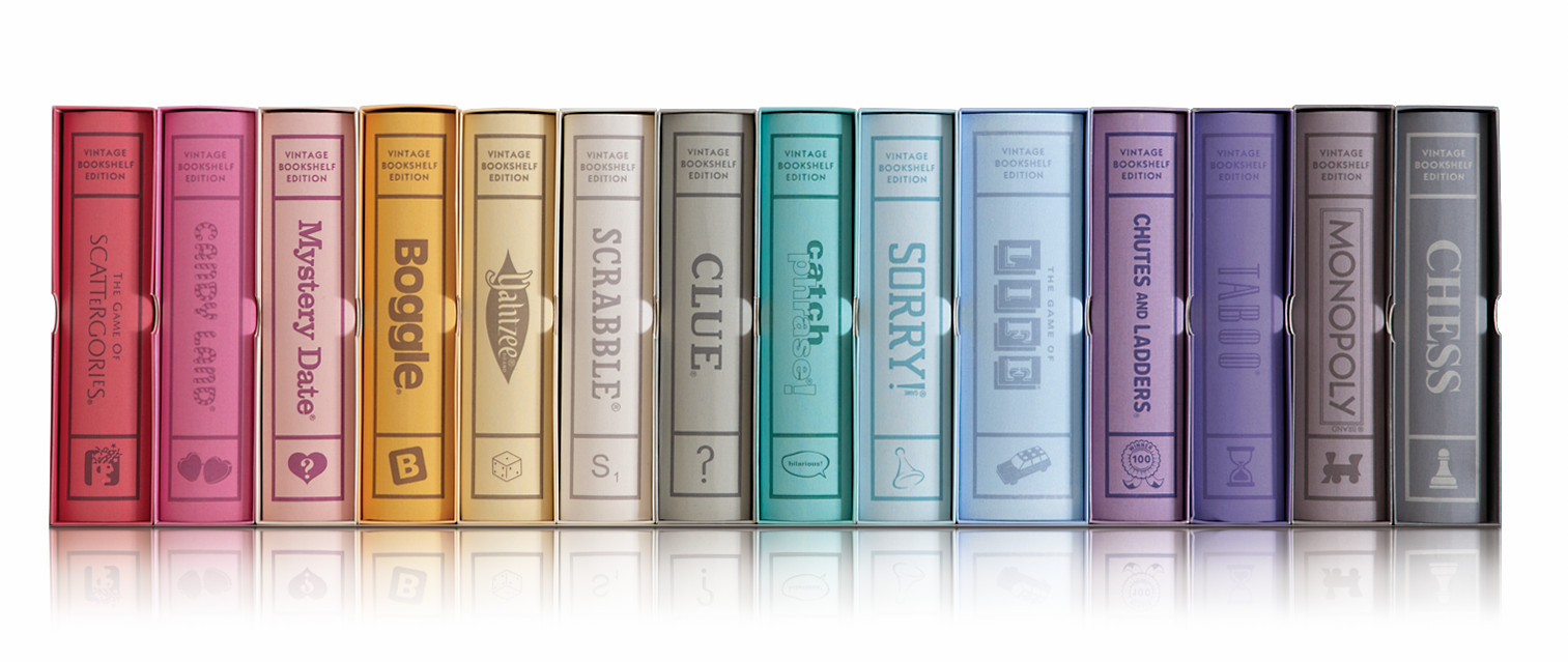 WS Game Company Set of 14 Vintage Bookshelf Linen Book Board Game Collection New