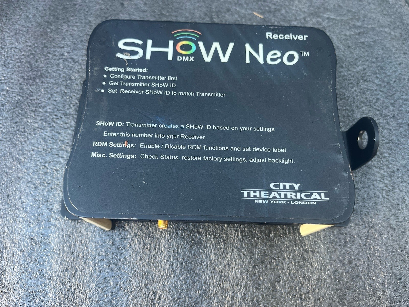 City Theatrical 5711M SHoW DMX Neo wireless receiver Fully Functional w/ Mount