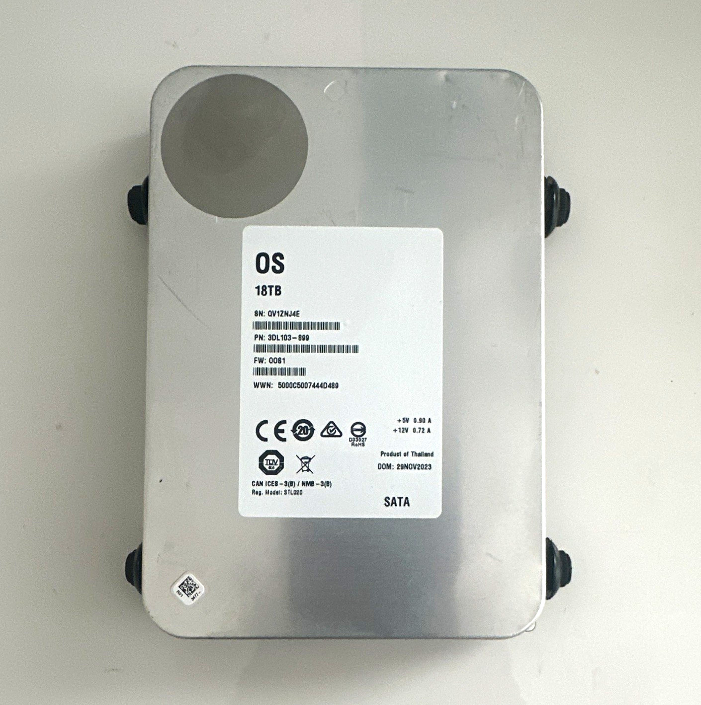 OS 18TB SATA External HDD Hard Drive Silver/Black MPN 3DL103-899 OS 18TB SATA External HDD Hard Drive Silver/Black MPN 3DL103-899