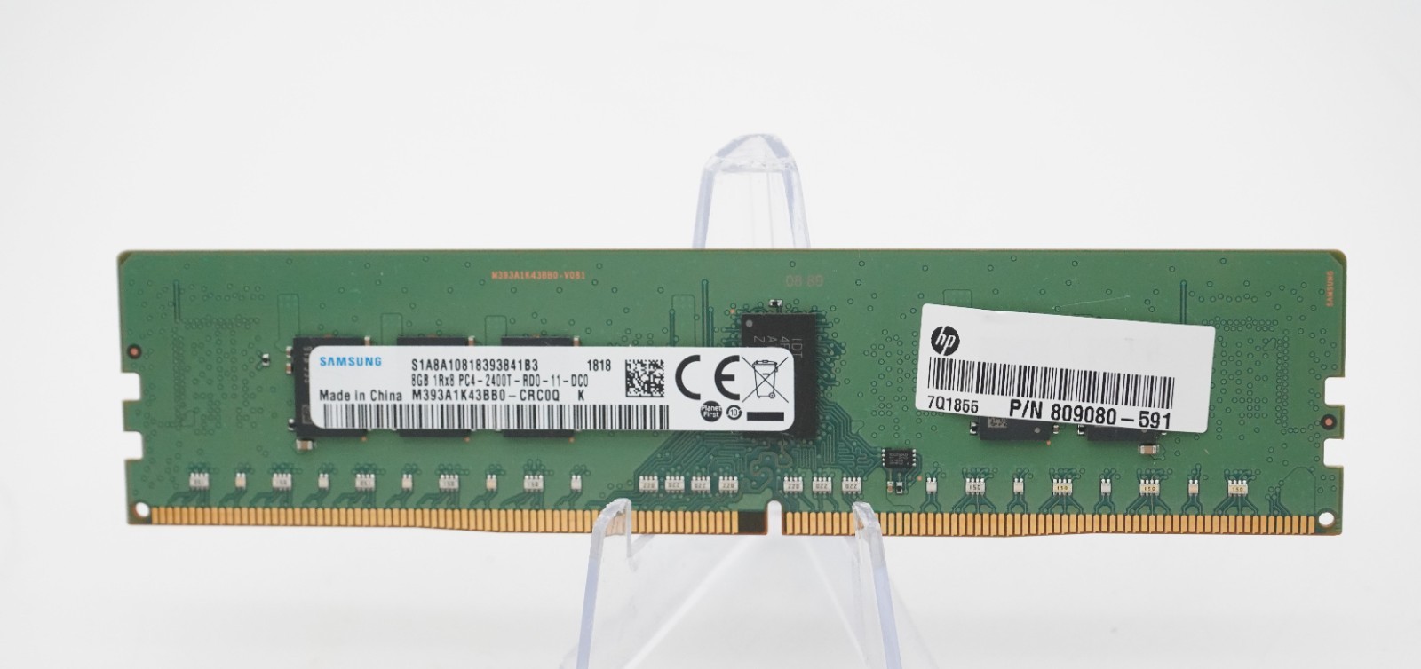 Samsung 8GB DDR4-2400 ECC RDIMM 1Rx8 Server RAM M393A1K43BB0-CRC0Q