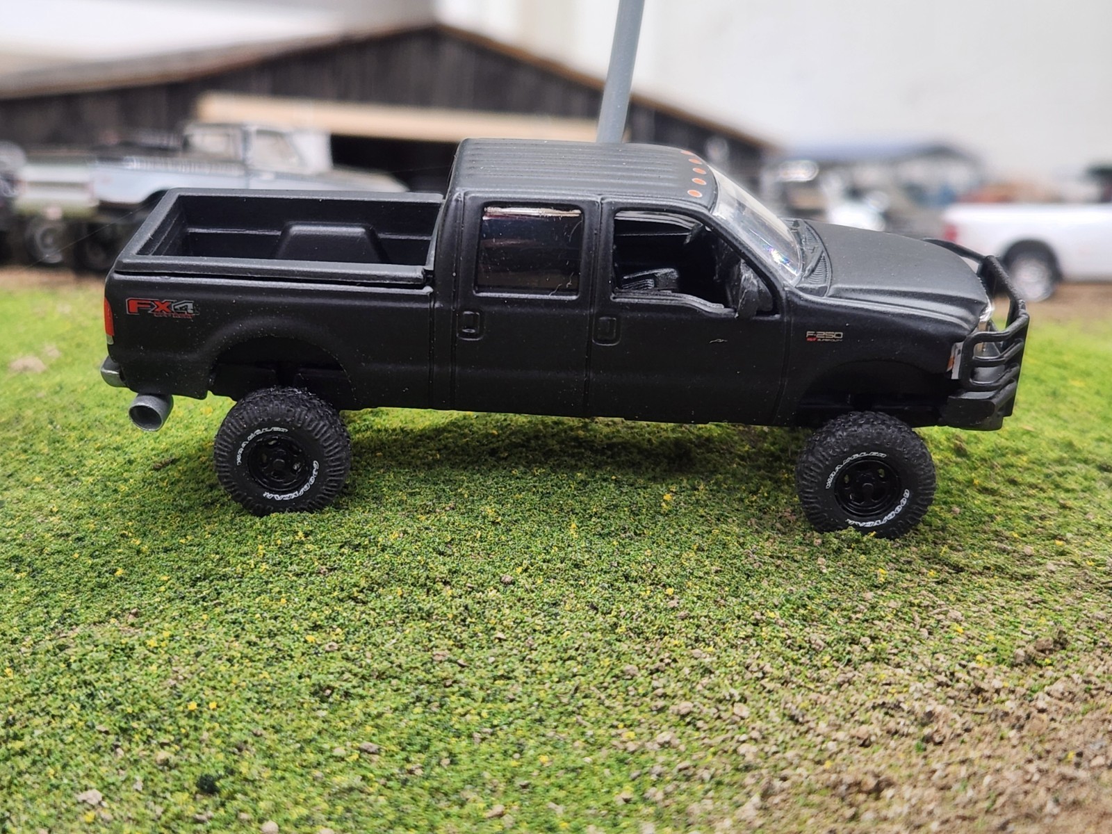 2004 Ford F-250 Custom Built Truck From LP Diecast