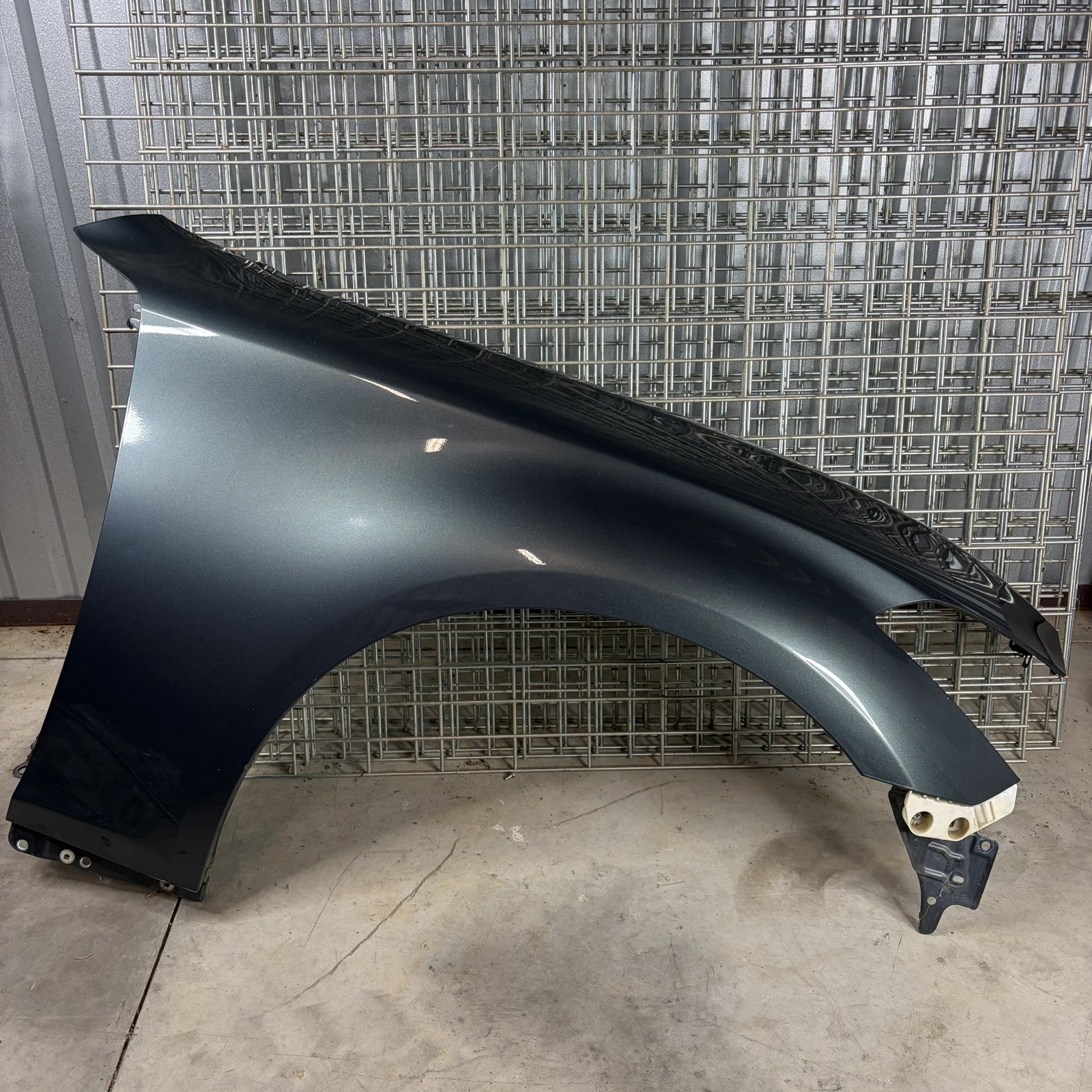 2011-2019 Infiniti M37 Front Right Passenger Side Fender OEM 2011-2019 Infiniti M37 Front Right Passenger Side Fender OEM