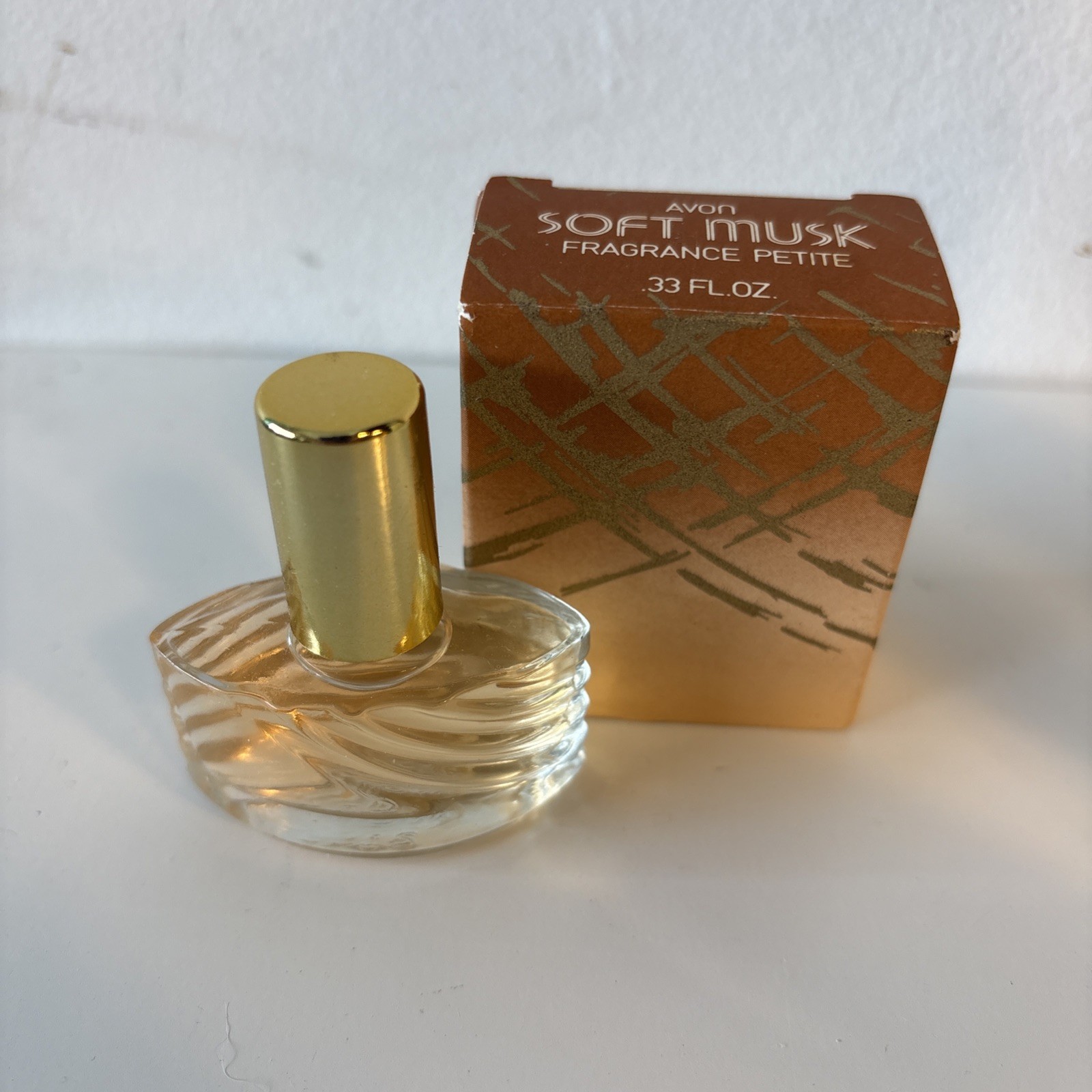 Vintage 1982 Avon Soft Musk .33 Oz Fragrance Petite Cologne New Old Stock Vintage 1982 Avon Soft Musk .33 Oz Fragrance Petite Cologne New Old Stock