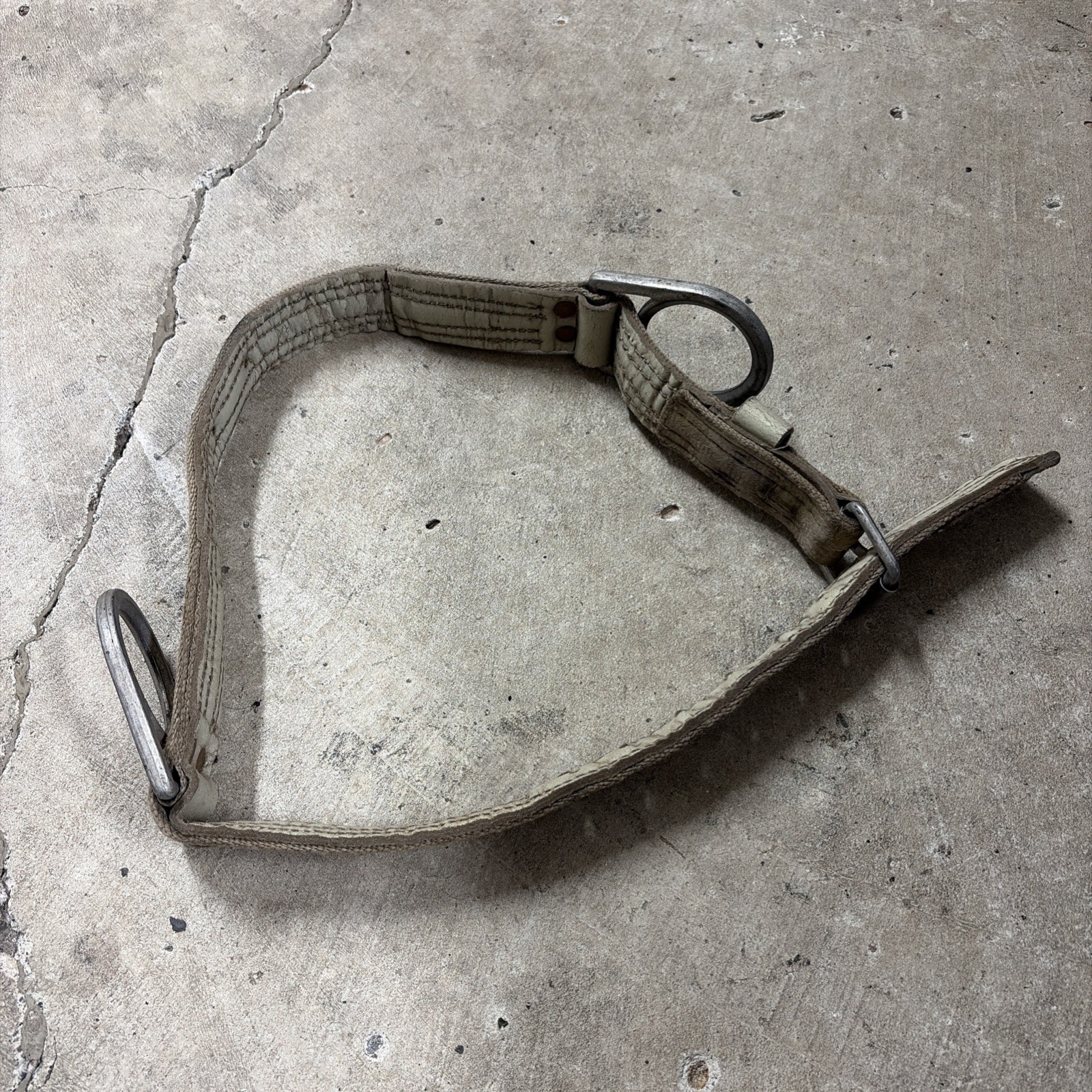 Vintage Miller Safety Belt 08/1978 C50156 Style 124 N 13 Inch Vintage Miller Safety Belt 08/1978 C50156 Style 124 N 13 Inch