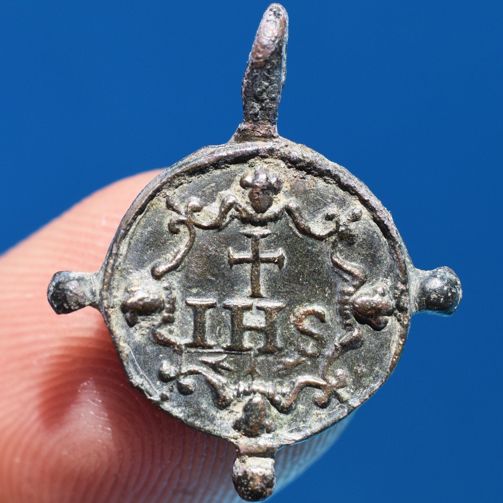 AWESOME 1600s CRUCIFIXION MEDAL OLD 17th CENTURY IHS JESUIT MEDALLION