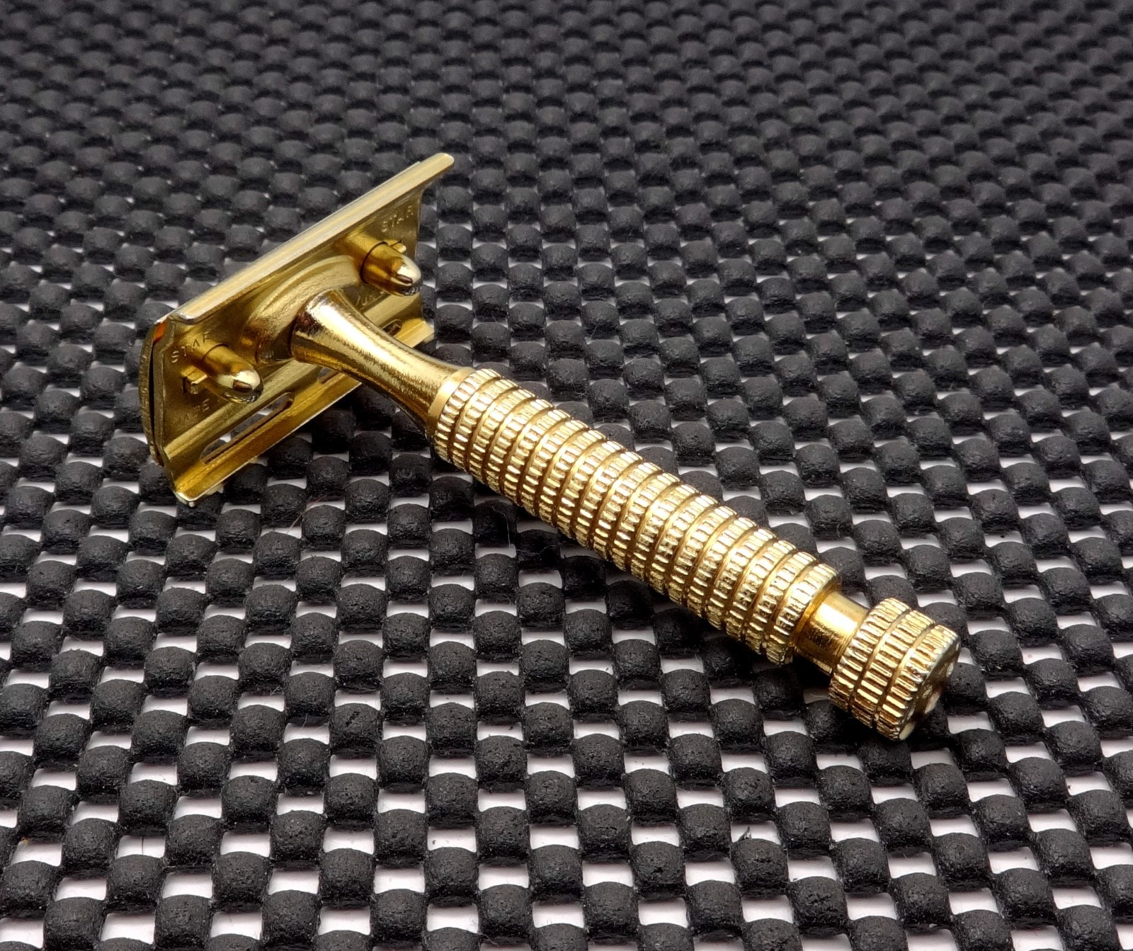 Vintage STAR 3 Piece Double Edge Safety Razor  Clean
