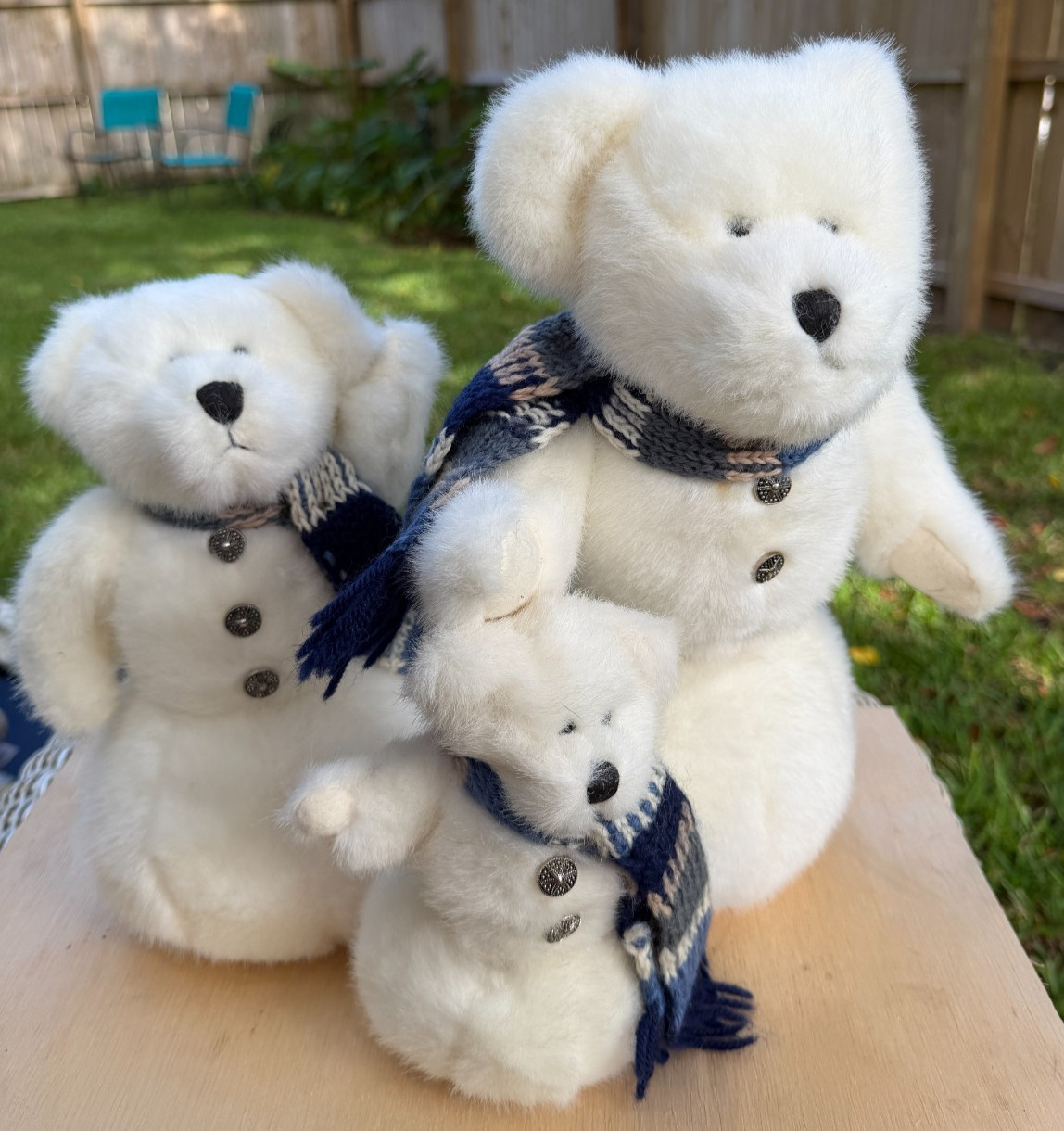 Vintage Boyds Bear Family of 3 White Snowman Snowbear Blue Scarf Archive Retired
