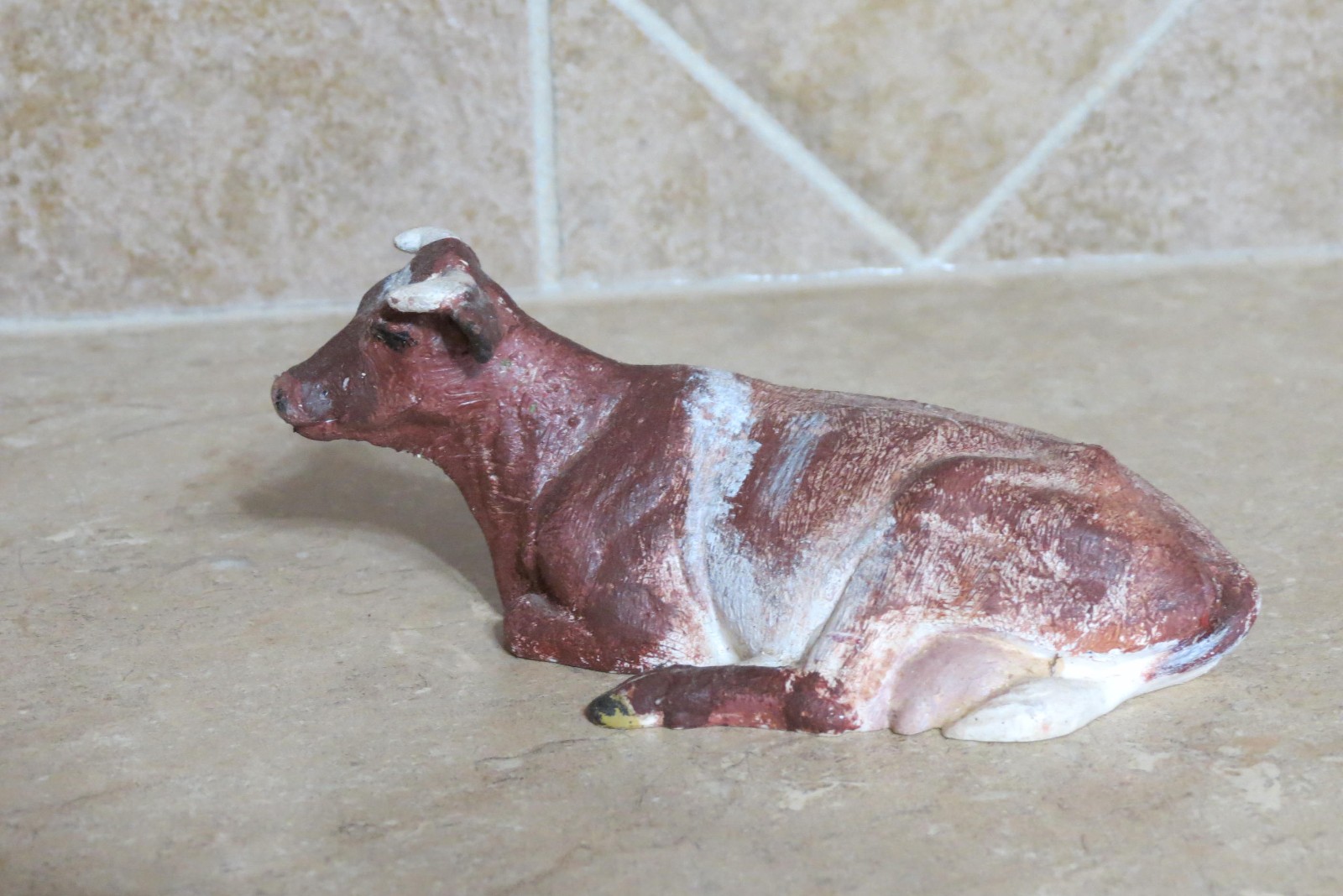 Vintage Schleich 13211 CM Laying Cow Retired custom SHORT HORN farm cattle toy