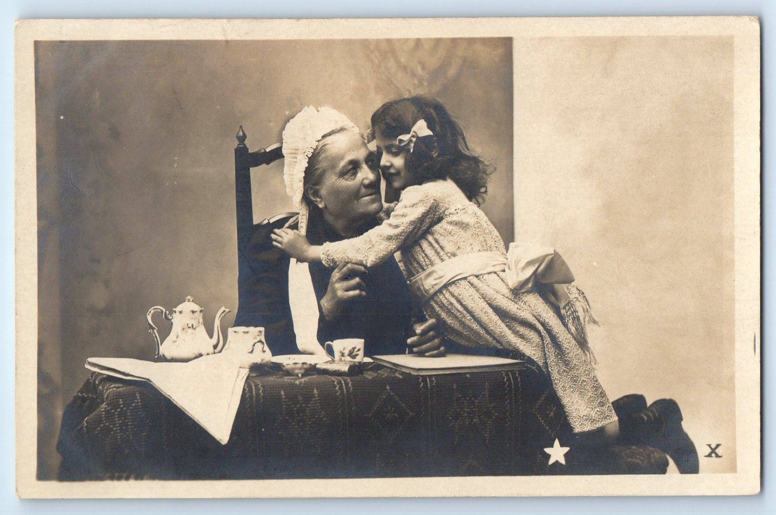 c1905 Grand Mother And Child Girl RPPC Photo Posted Antique Postcard