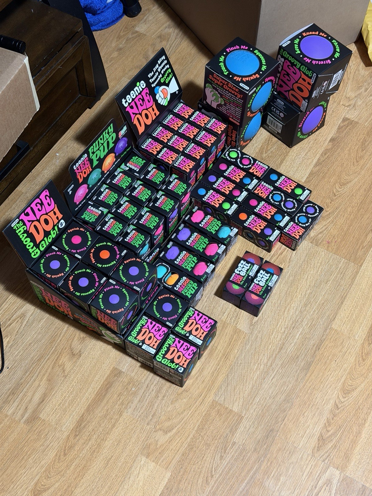NeeDoh LOT OF 63 Groovy Glob Teenie Funky Pup Teenie Fuzzball Velvet Nee Doh NEW NeeDoh LOT OF 63 Groovy Glob Teenie Funky Pup Teenie Fuzzball Velvet Nee Doh NEW