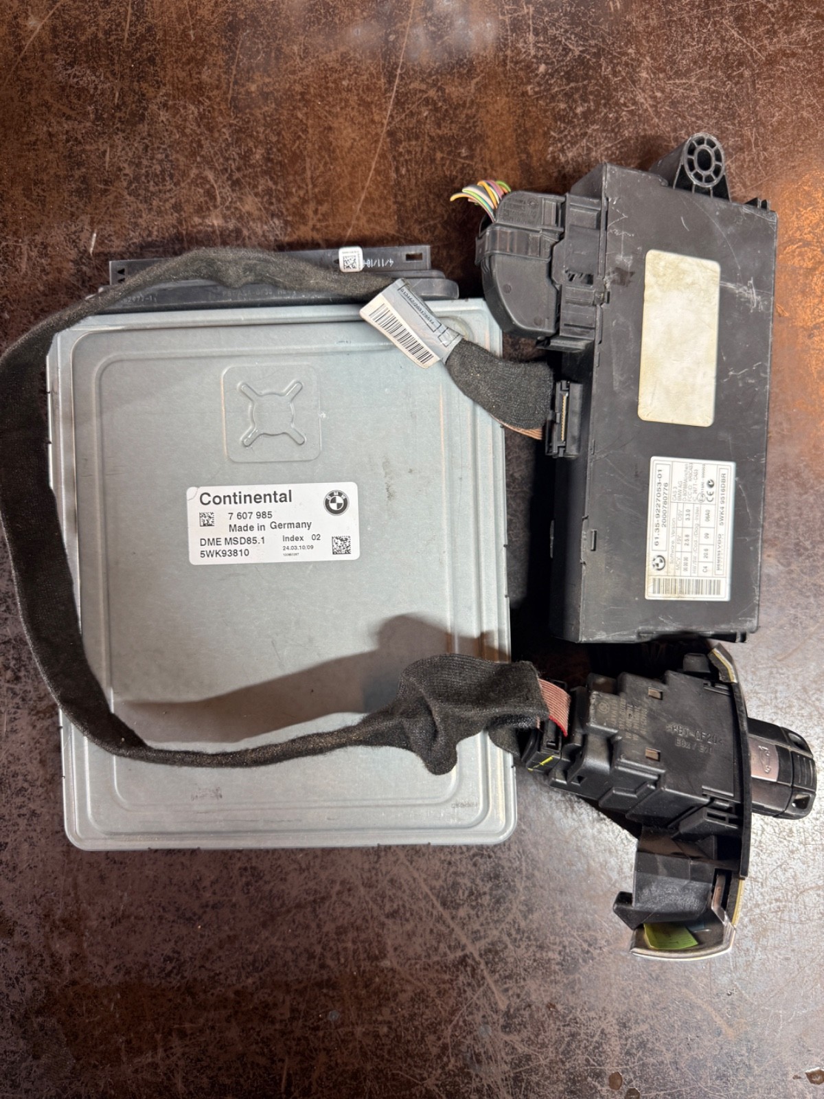 BMW X5 X6 E70 E71 N63 DME ECU MSD85.1 CAS3 Key Set 7607985 9227053