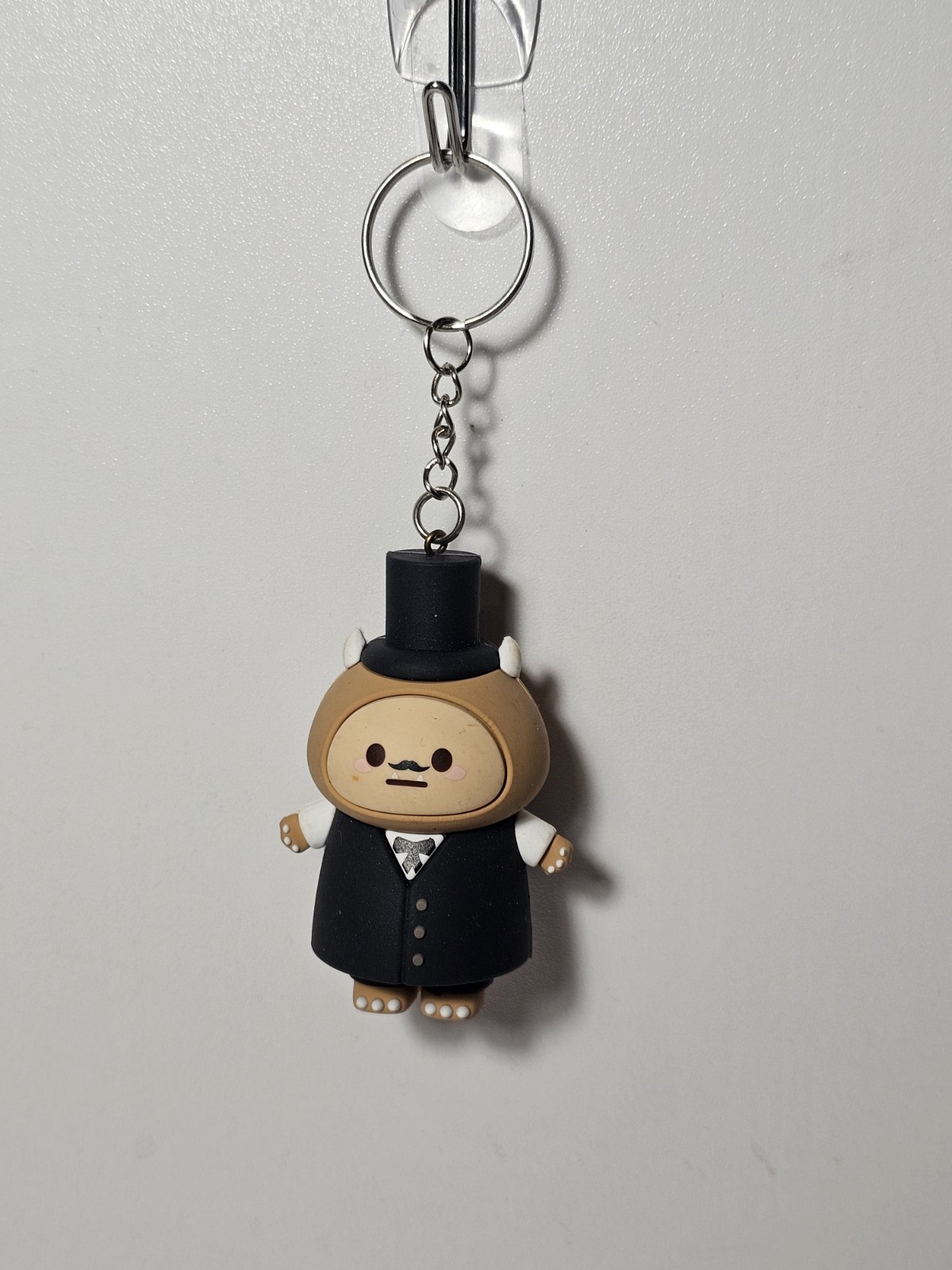 Smoko Friends Wild West Blind Box - Mayor Hank Yeti Handmade Keychain