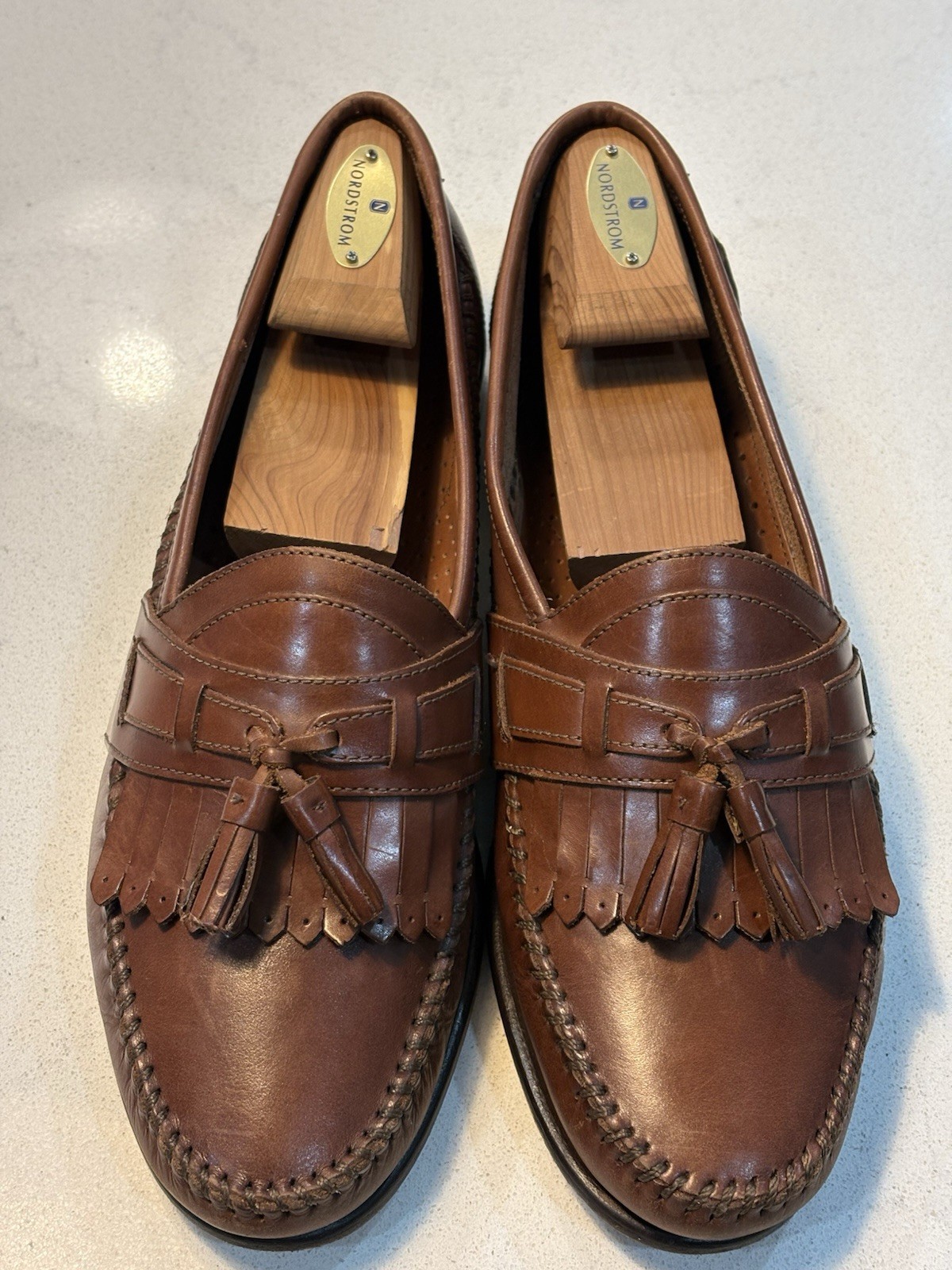 Vtg G H Bass Weejuns Shoes Brown Leather Layton Tassel Kiltie Loafers 11M Vtg G H Bass Weejuns Shoes Brown Leather Layton Tassel Kiltie Loafers 11M