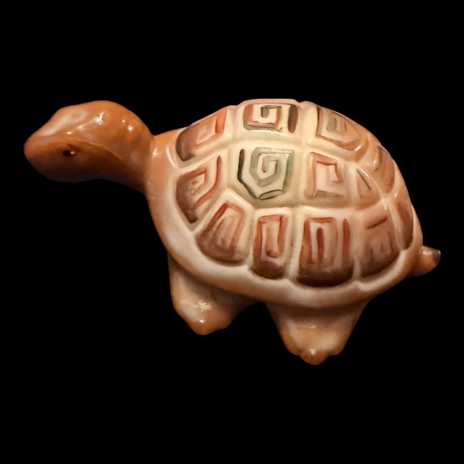 VTG Fenton Chocolate Slag Glass Hand Painted Turtle Figurine Signed 4.5” VTG Fenton Chocolate Slag Glass Hand Painted Turtle Figurine Signed 4.5”