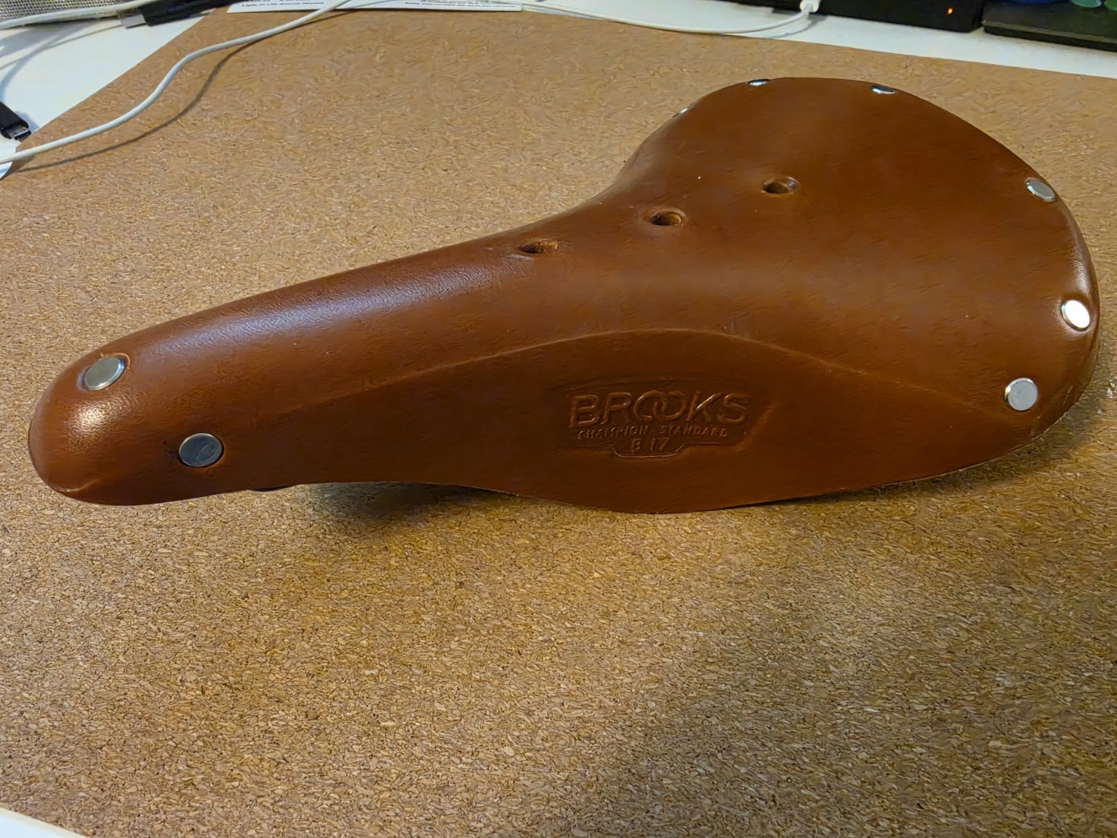 Brooks Honey Brown Leather Mens B17 Bycicle Saddle Seat NEW NO BOX Brooks Honey Brown Leather Mens B17 Bycicle Saddle Seat NEW NO BOX