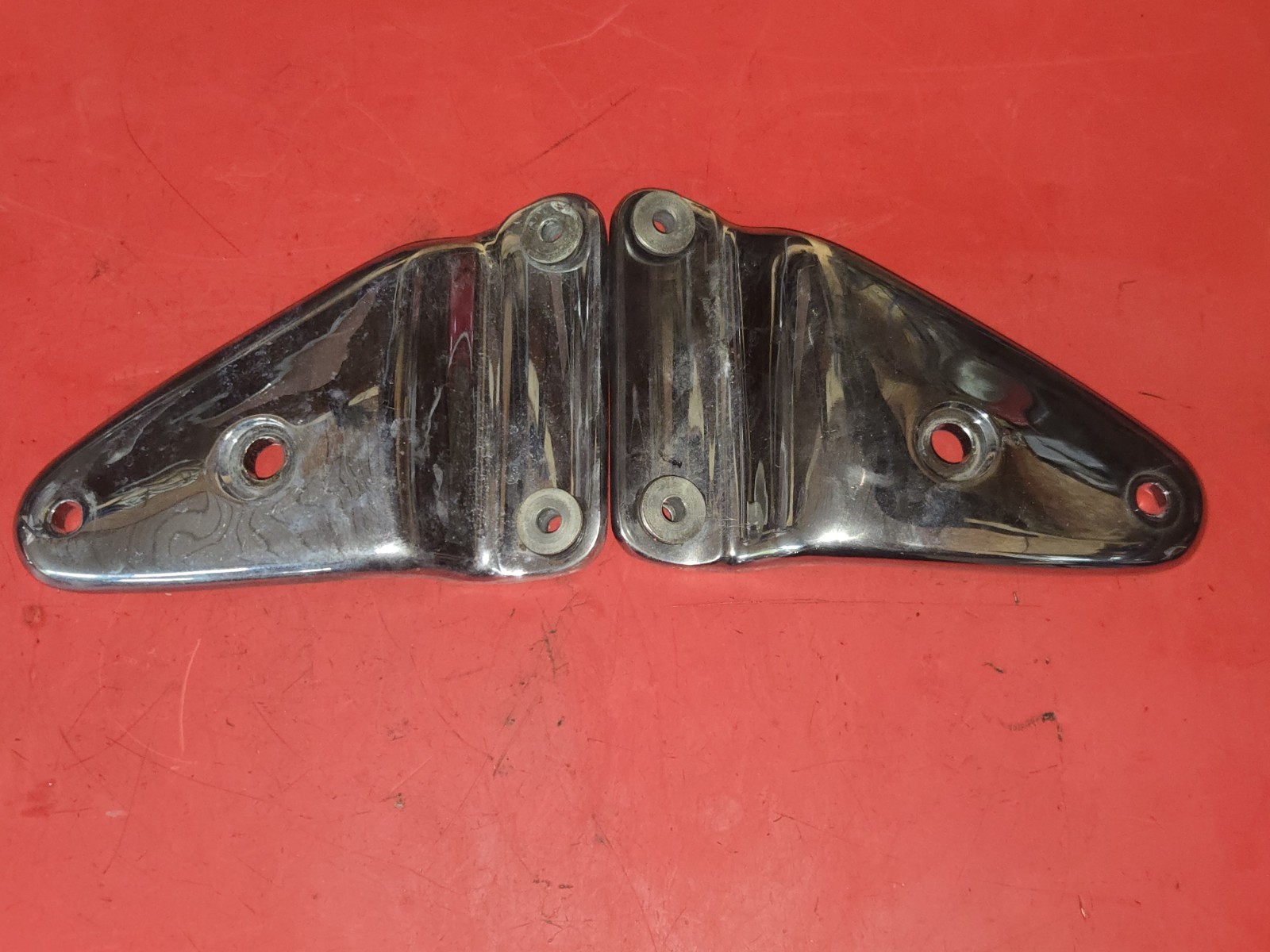 96 1996 Triumph Adventurer 900 Side Ears Brackets Mounts Headlight Oem Chrome 96 1996 Triumph Adventurer 900 Side Ears Brackets Mounts Headlight Oem Chrome