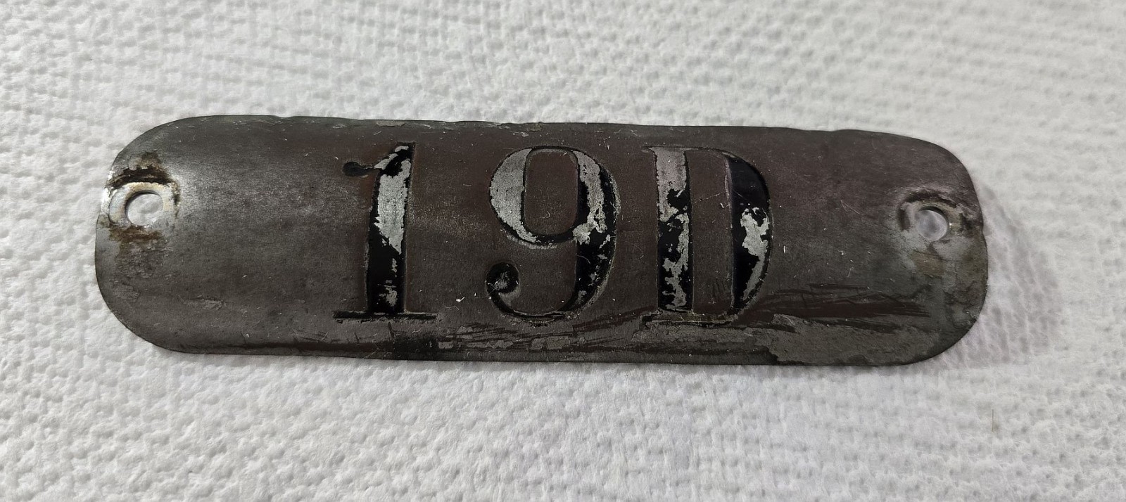 VINTAGE 1923 YANKEE STADIUM Metal Seating Post Plaque SECTION 19D - RUTH GEHRIG