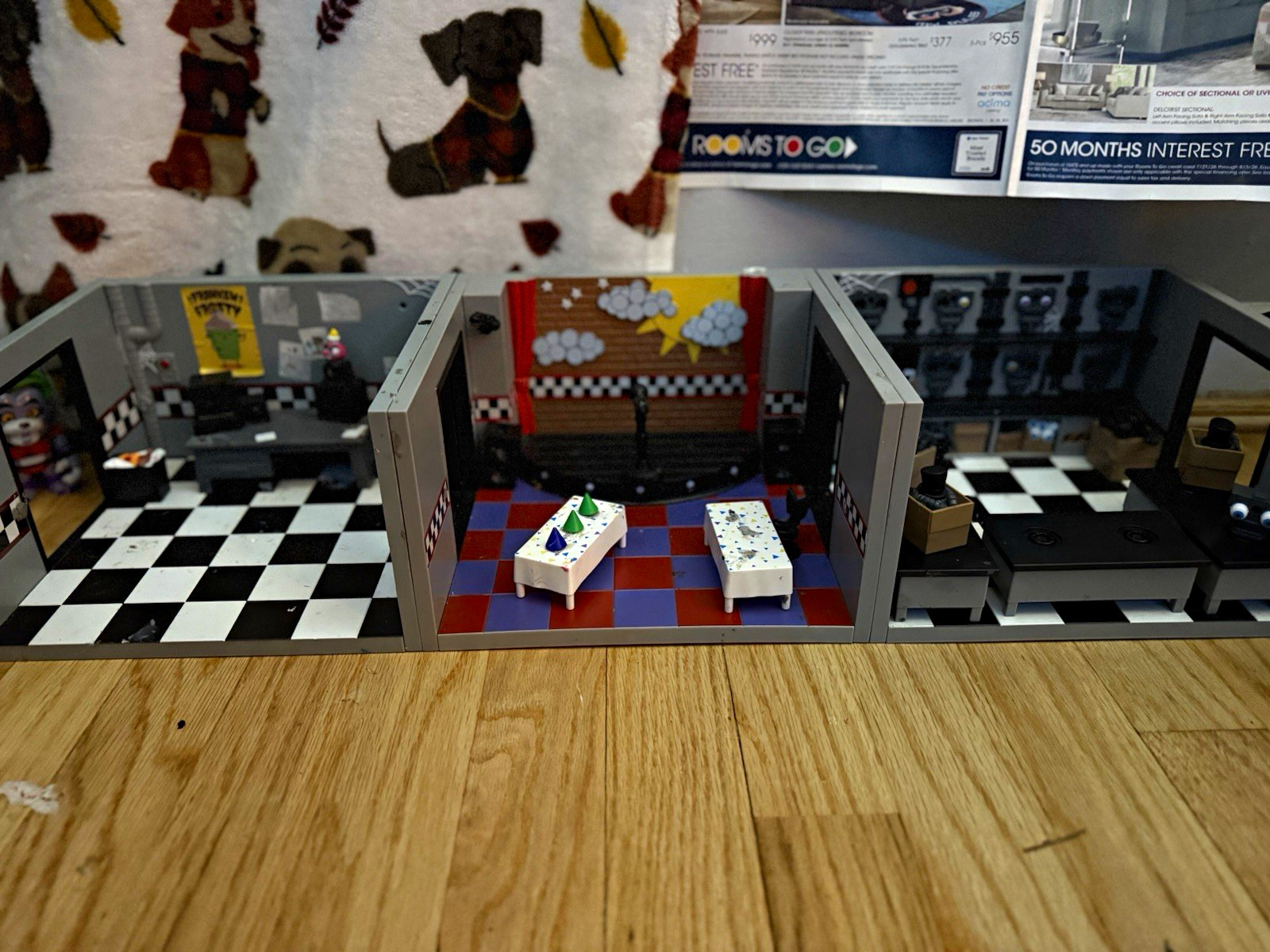 (for Parts) Funko SNaPS Playsets, 6 playsets and broken charecters or dupes