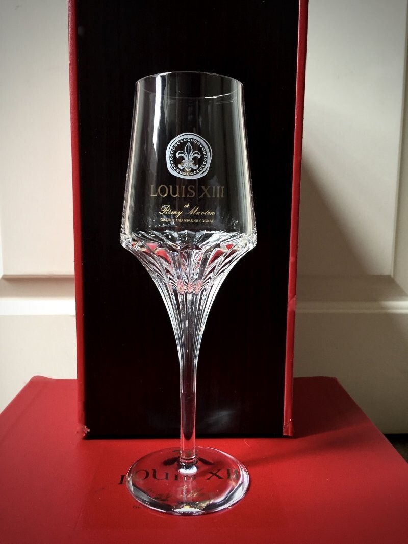 Louis XIII Set of 2 Baccarat Crystal Louis XIII Pillet Glasses (50ml)