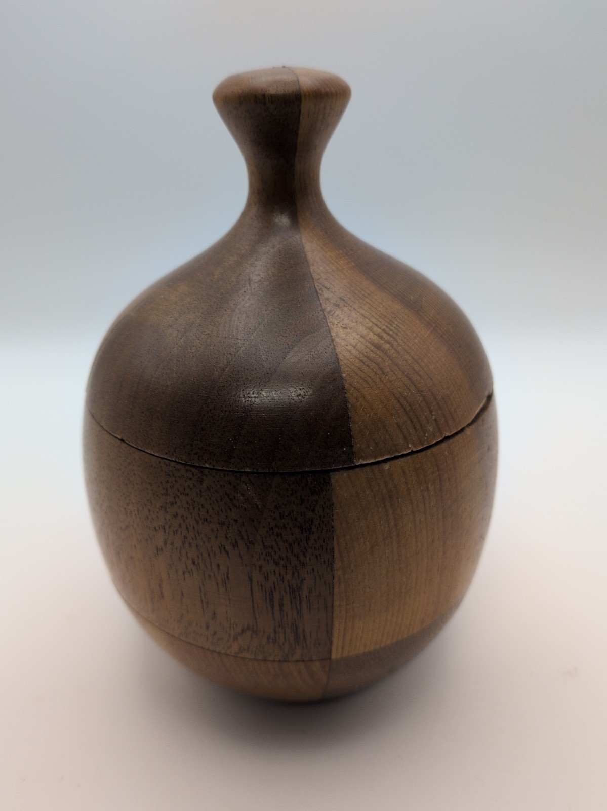 Vtg Hand Turned Segmented Wood Lidded Jar Patchwork MCM Trinket Box Vtg Hand Turned Segmented Wood Lidded Jar Patchwork MCM Trinket Box