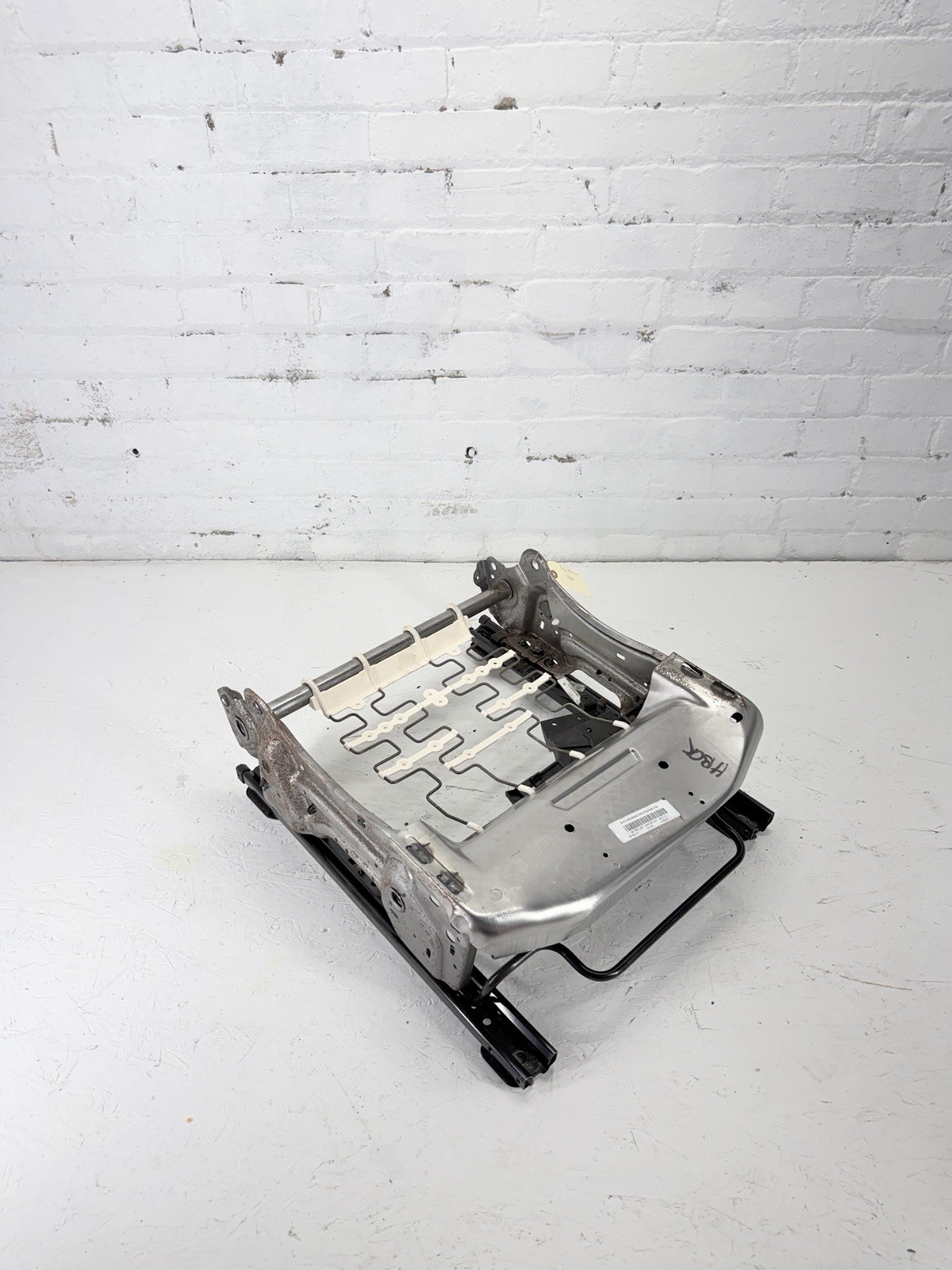2019-2025 NISSAN ALTIMA FRONT RIGHT PASSENGER LOWER SEAT TRACK FRAME OEM