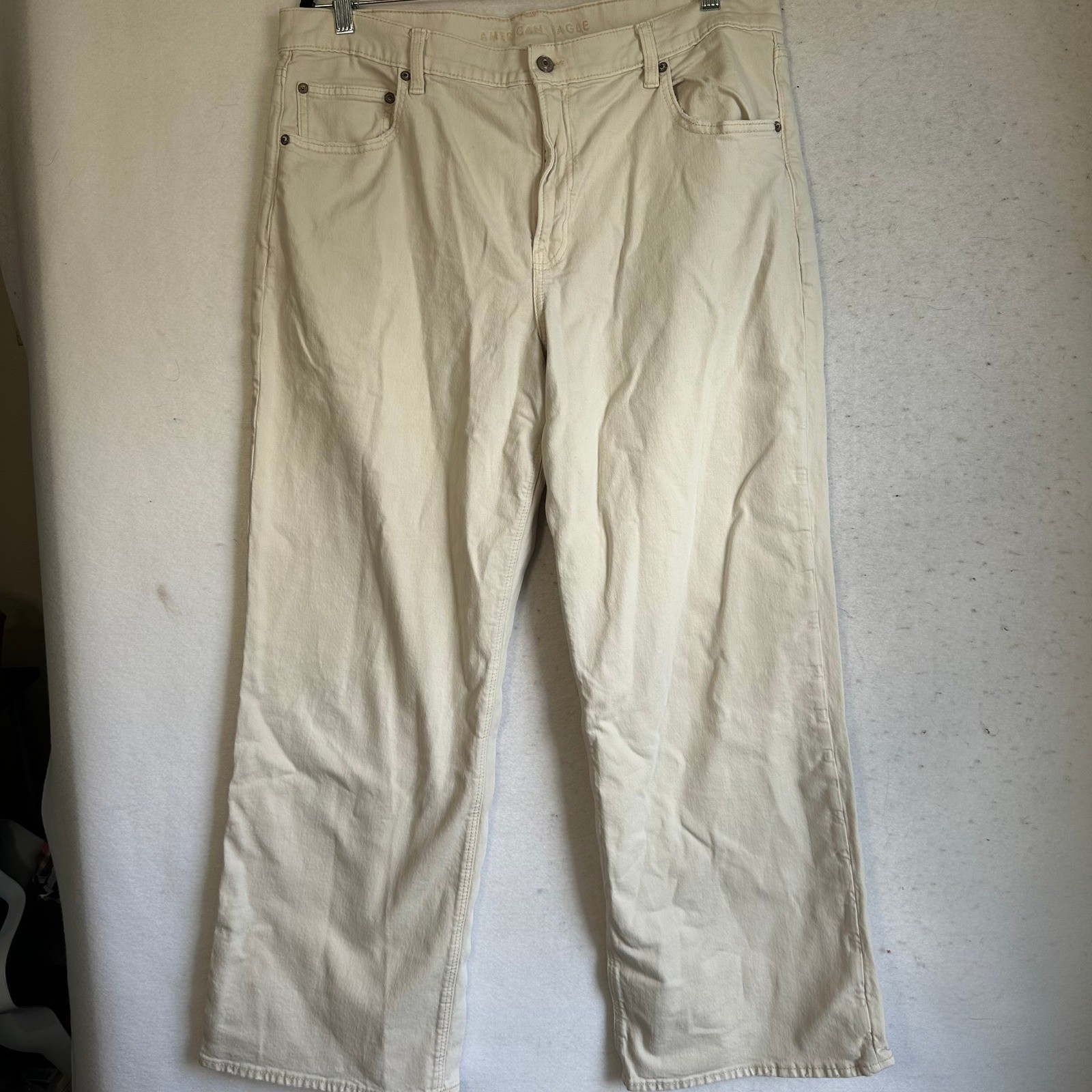 American Eagle Stovepipe Cream Off White Straight Leg Jeans Womens 18 Long