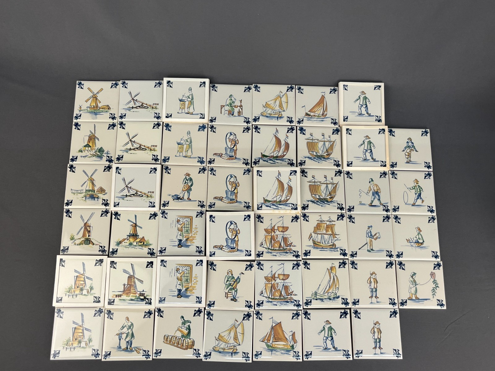 46 Vtg KLM Airline Business Class Delft Polychrome 3
