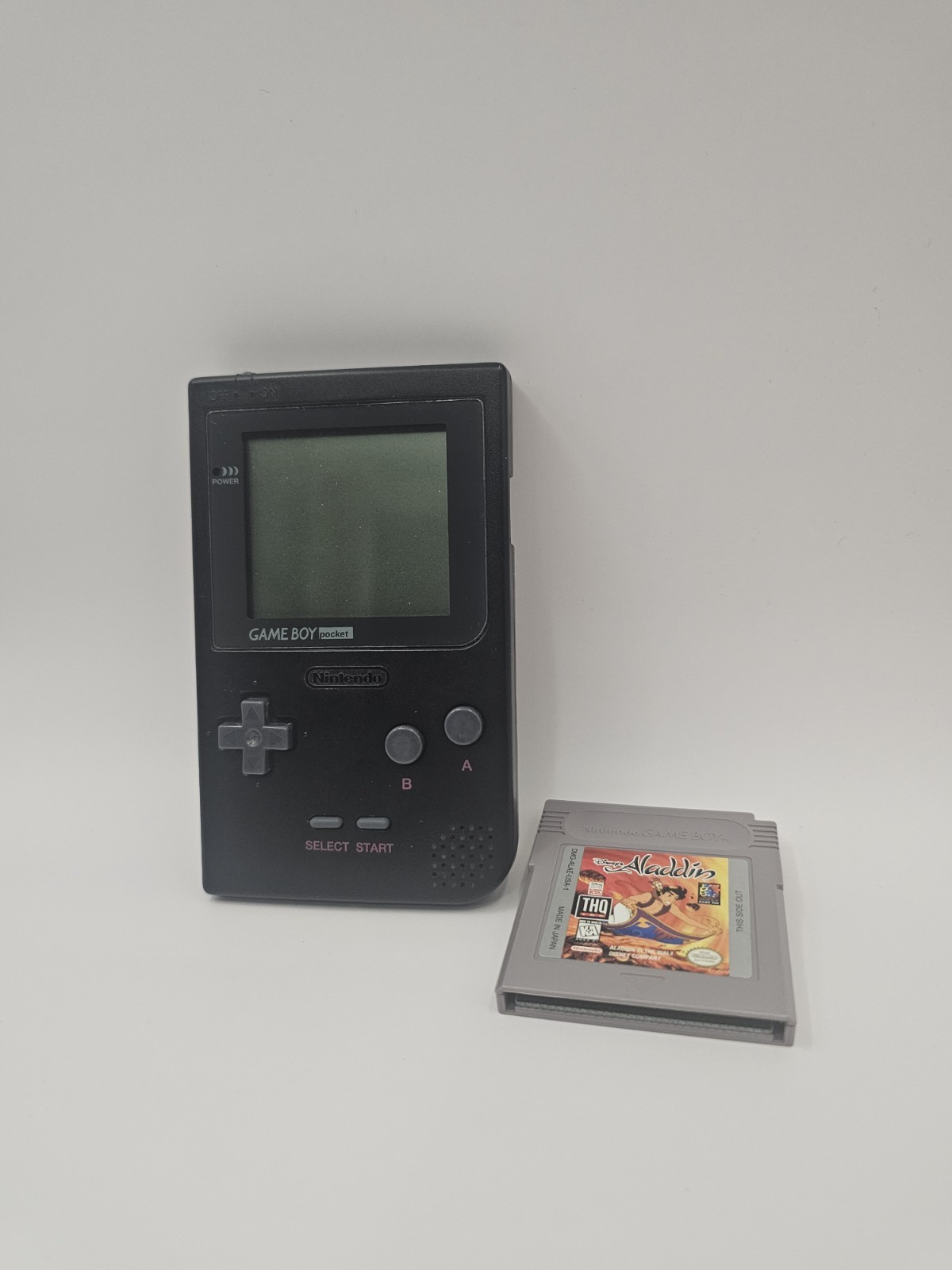 Nintendo Gameboy Pocket MGB-001 Black Handheld Console System And Aladdin Game
