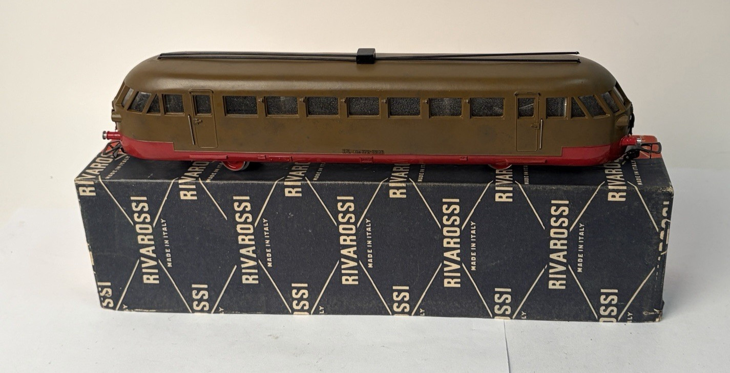 Vintage Rivarossi HO AN 1 T Unpowered Italian Railcar Trailer In Original Box Vintage Rivarossi HO AN 1 T Unpowered Italian Railcar Trailer In Original Box