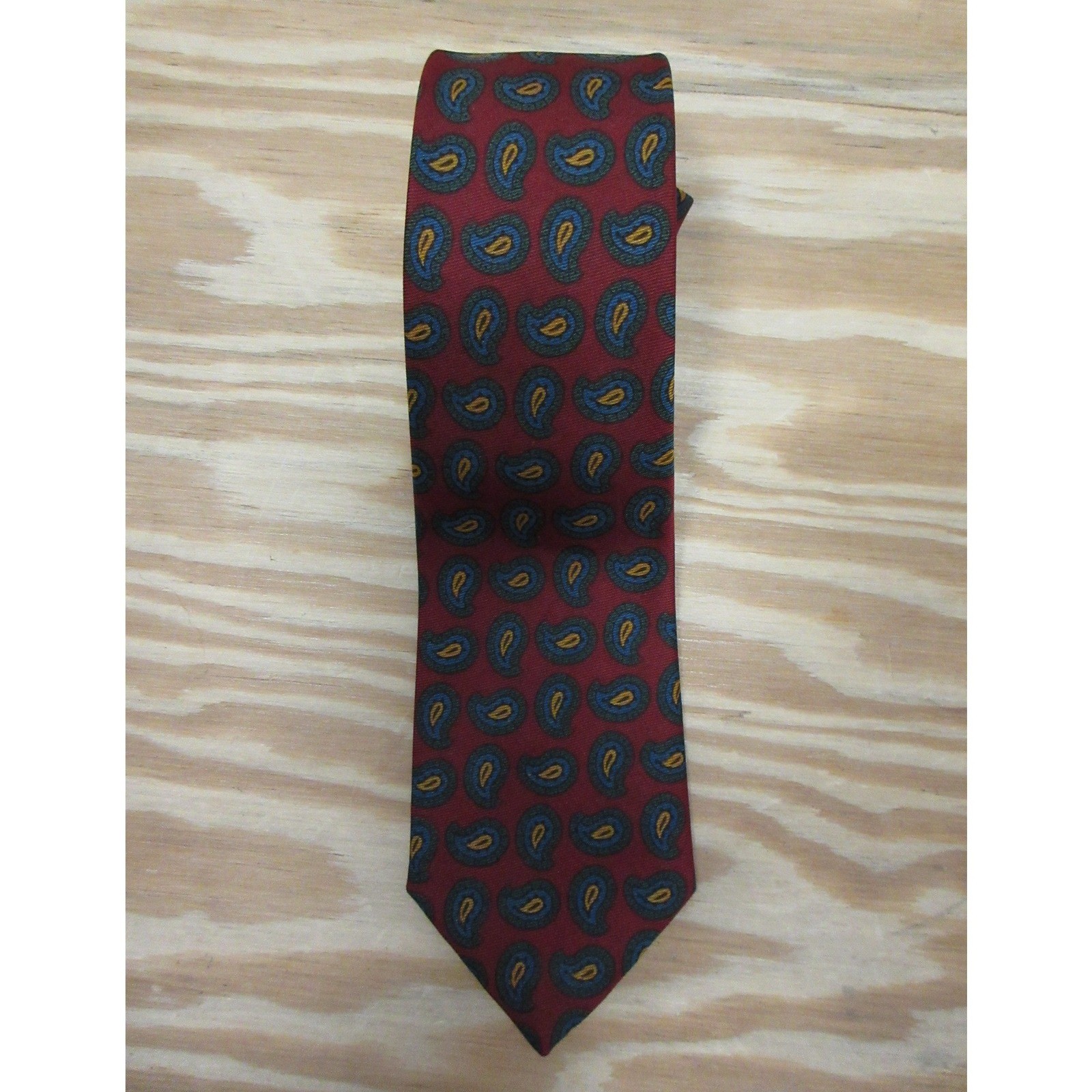 VINTAGE J Press Neck Tie Men Red Burgundy Silk Paisley Formal Woven Classic
