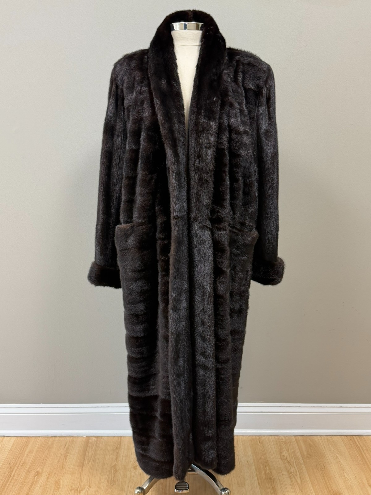Fabulous Oscar De La Renta Ranch Mink Coat Size 14 #2544 Fabulous Oscar De La Renta Ranch Mink Coat Size 14 #2544