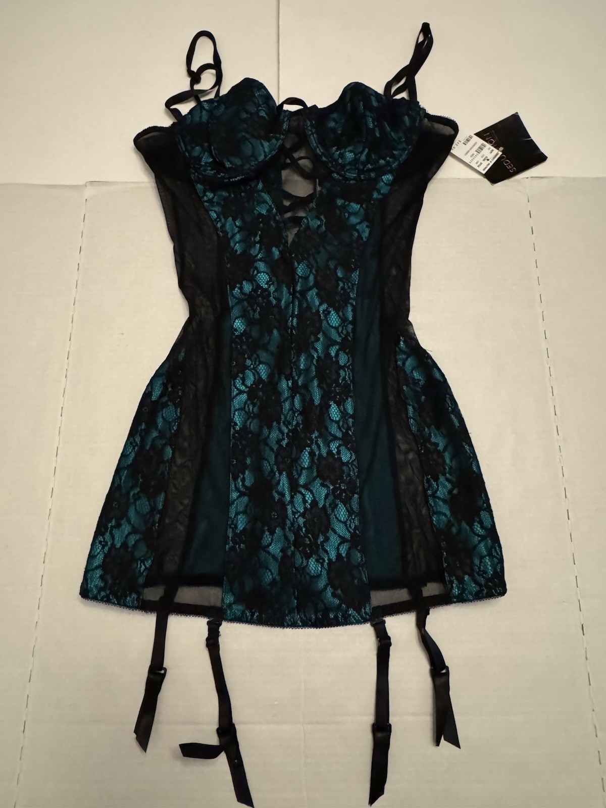 NWT Frederick’s Of Hollywood Lingerie Garter Corset Sheer Lace Green Black Sz M NWT Frederick’s Of Hollywood Lingerie Garter Corset Sheer Lace Green Black Sz M