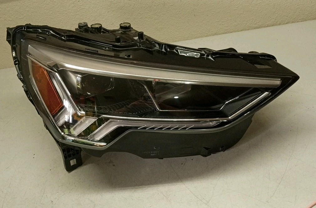 2019-2025 Audi Q3 LED OEM Head Light RH