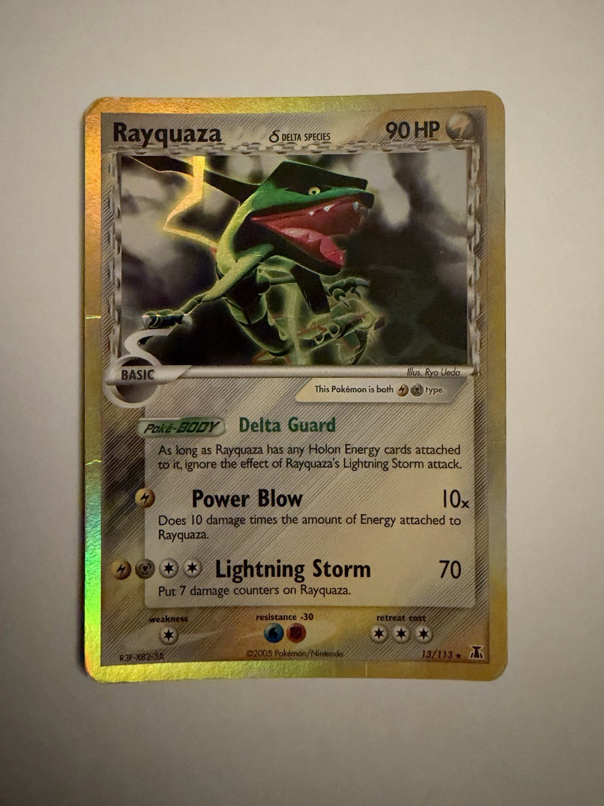 Rayquaza (Delta Species) 13/113 Delta Species Holo *Creased*