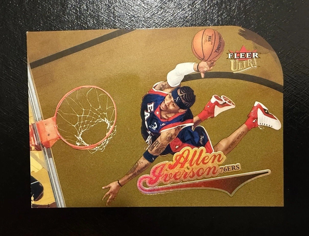 2004-05 Fleer Ultra - Allen Iverson #106 Gold Medallion Short Print SP 2004-05 Fleer Ultra - Allen Iverson #106 Gold Medallion Short Print SP
