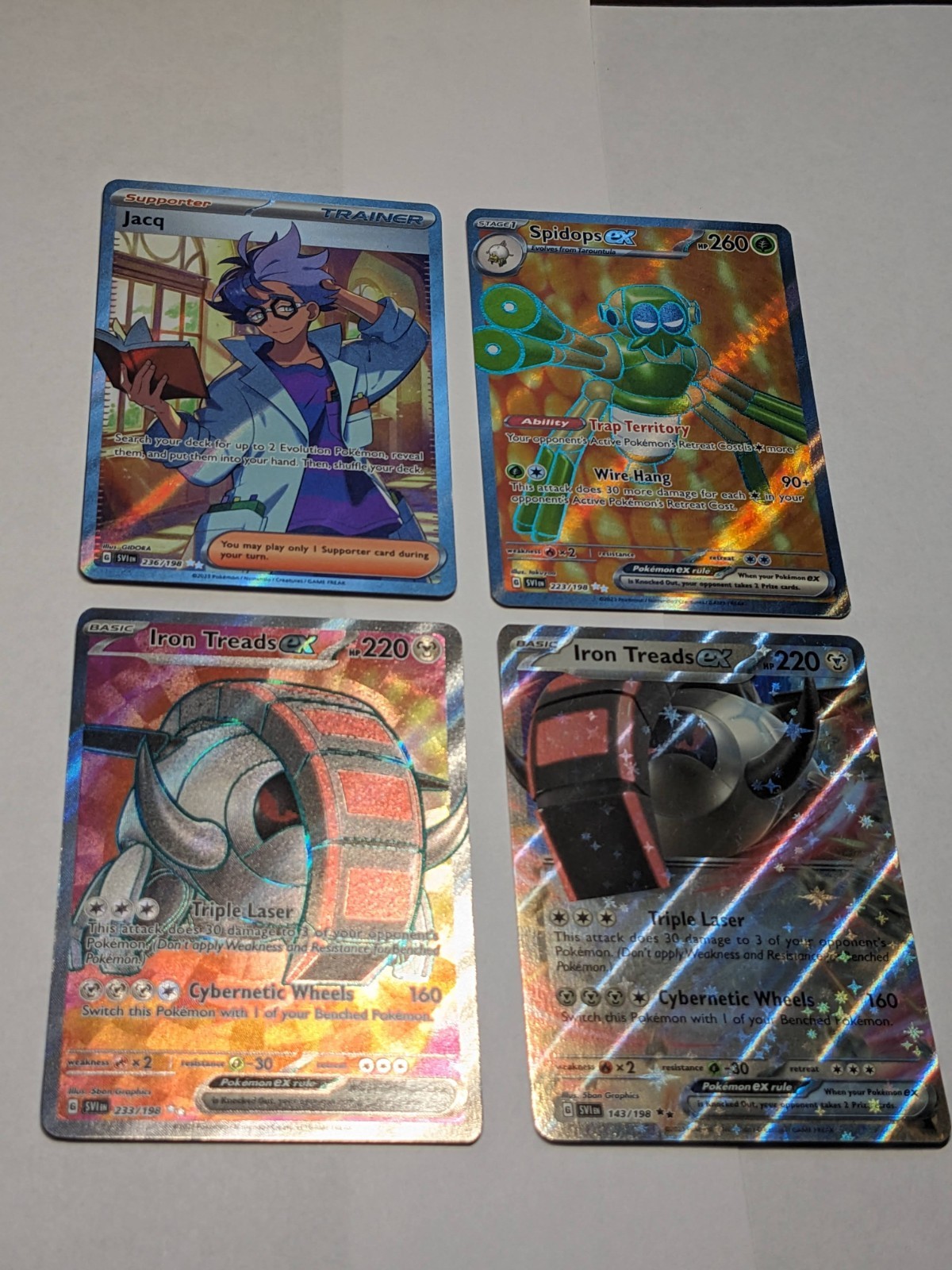 4x SCARLET VIOLET SET - Jacq - 236/198, Full Art Trainer Mint spidops ex 223/198