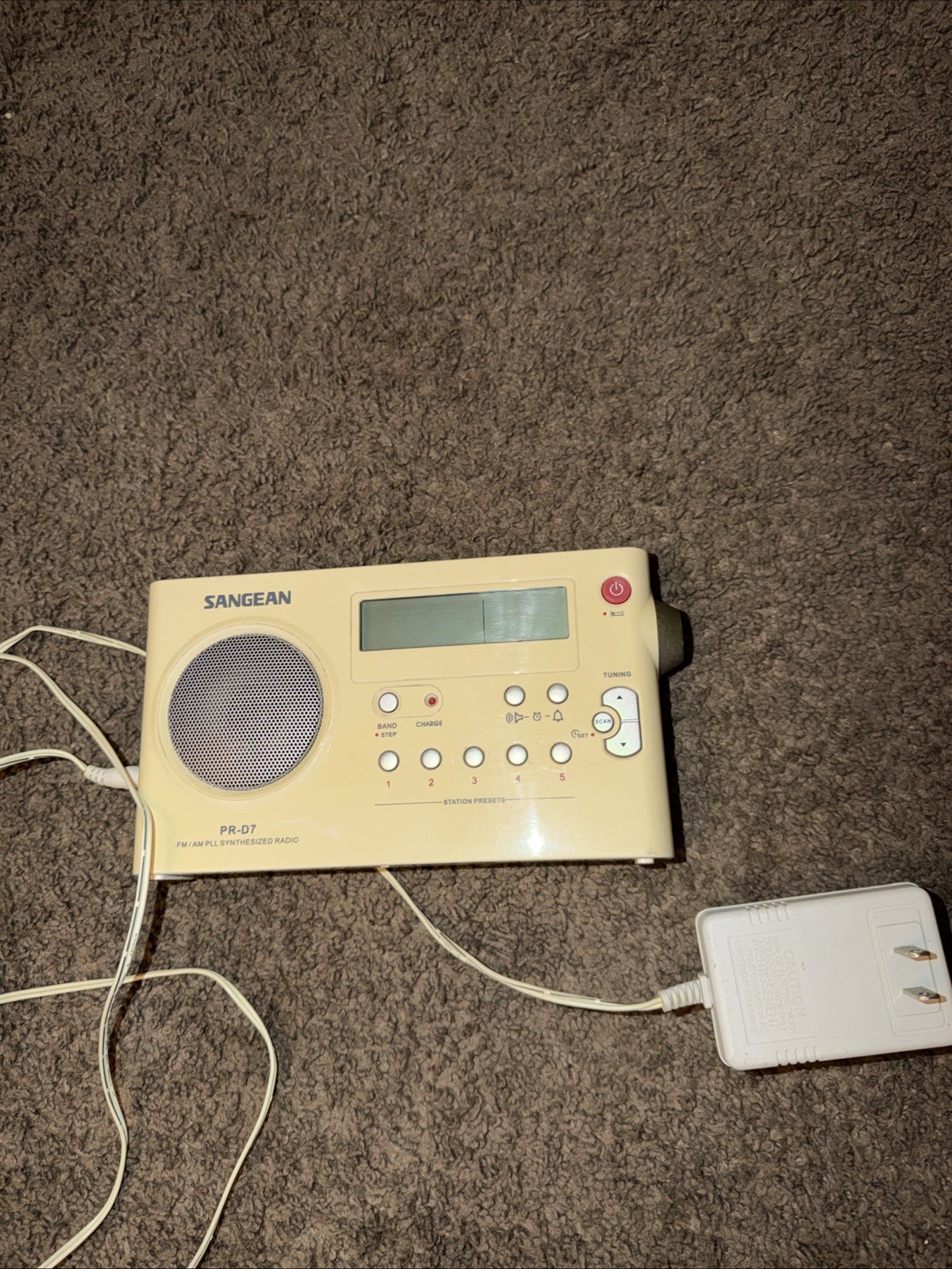 Sangean PR-D7 FM/AM synthesized Radio W Power Cord