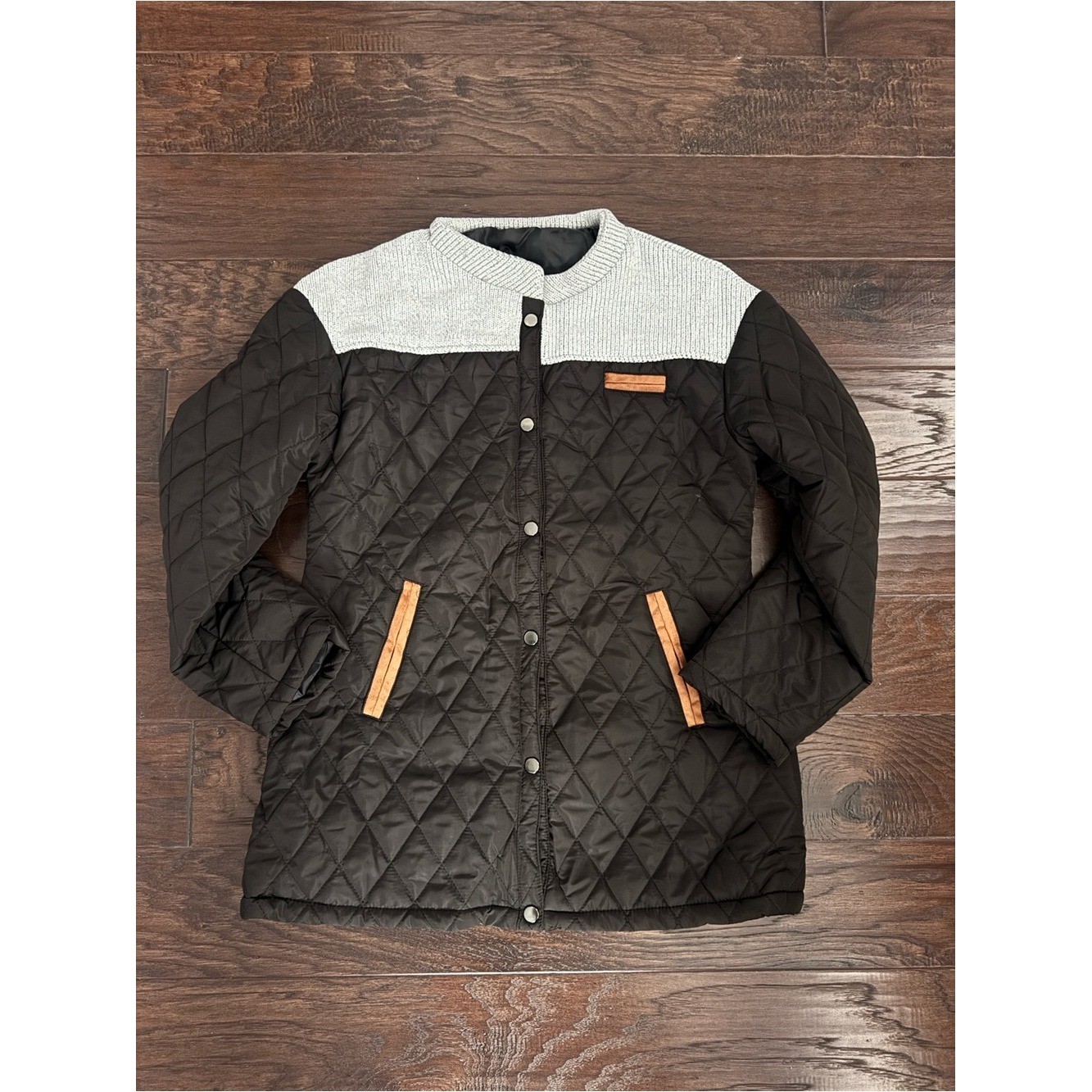 NWOT Chic Quilted Utility Jacket Women\'s Large(Runs Small) Black