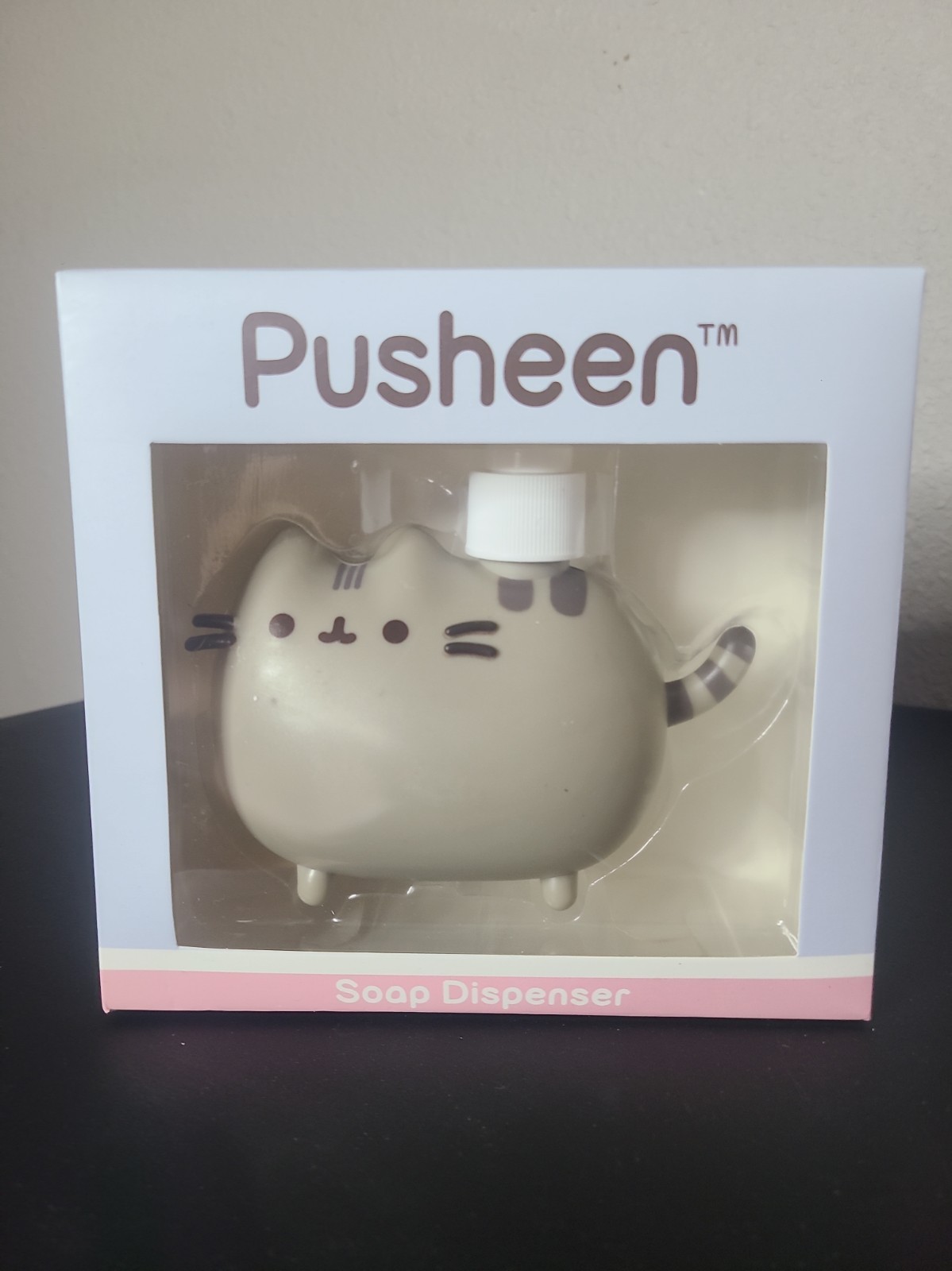 PUSHEEN Soap Lotion Dispenser  Box Exclusive Fall 2018 NIB