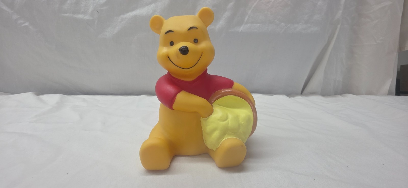 Winnie The Pooh 6 Inch Bank Nice Vintage Disney Collectible