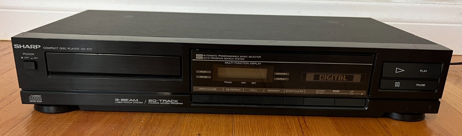 Sharp DX-670, CD Vintage Late 80s Compact Disc Player DX-670 No Remote Tested Sharp DX-670, CD Vintage Late 80s Compact Disc Player DX-670 No Remote Tested
